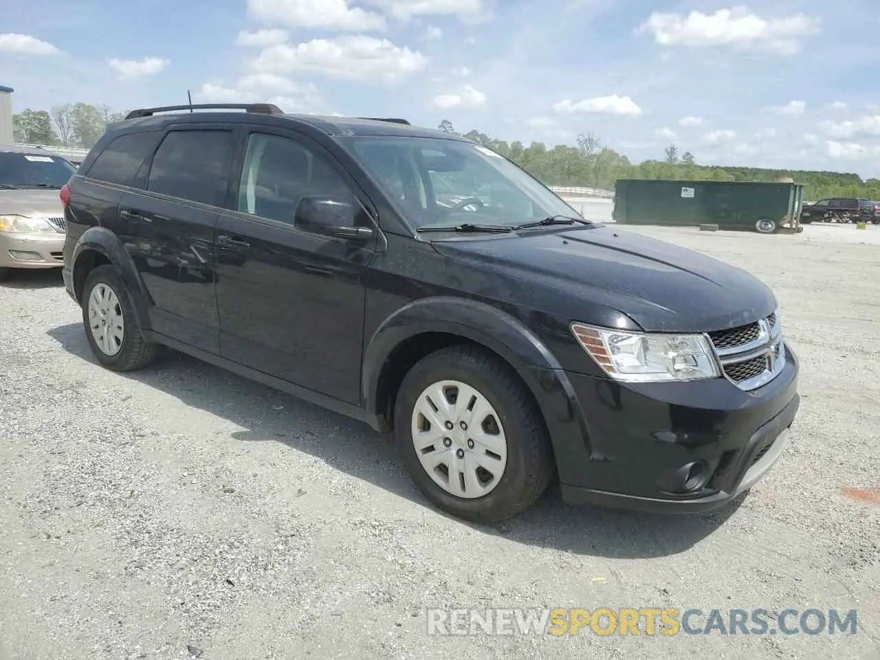 4 Photograph of a damaged car 3C4PDCBB1KT779370 DODGE JOURNEY 2019