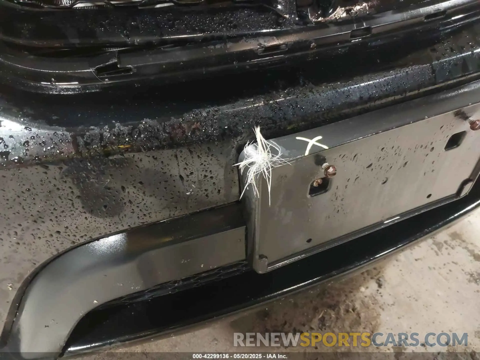 17 Photograph of a damaged car 3C4PDCBB1KT863253 DODGE JOURNEY 2019