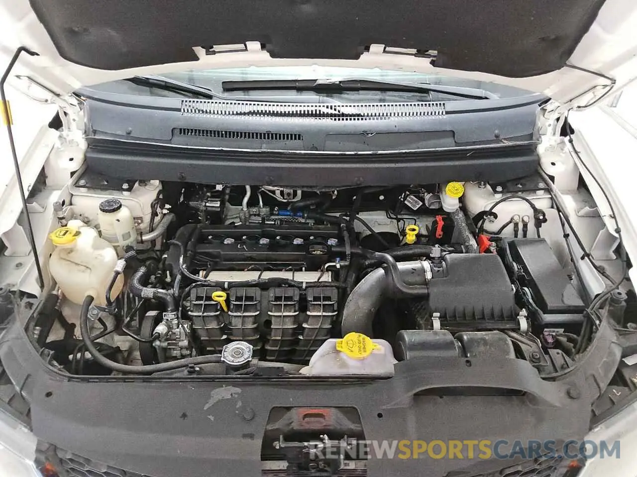 12 Photograph of a damaged car 3C4PDCBB1KT863978 DODGE JOURNEY 2019