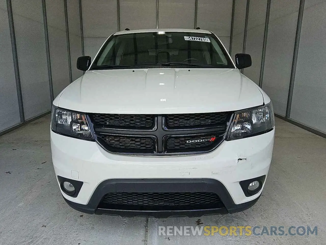 5 Photograph of a damaged car 3C4PDCBB1KT863978 DODGE JOURNEY 2019