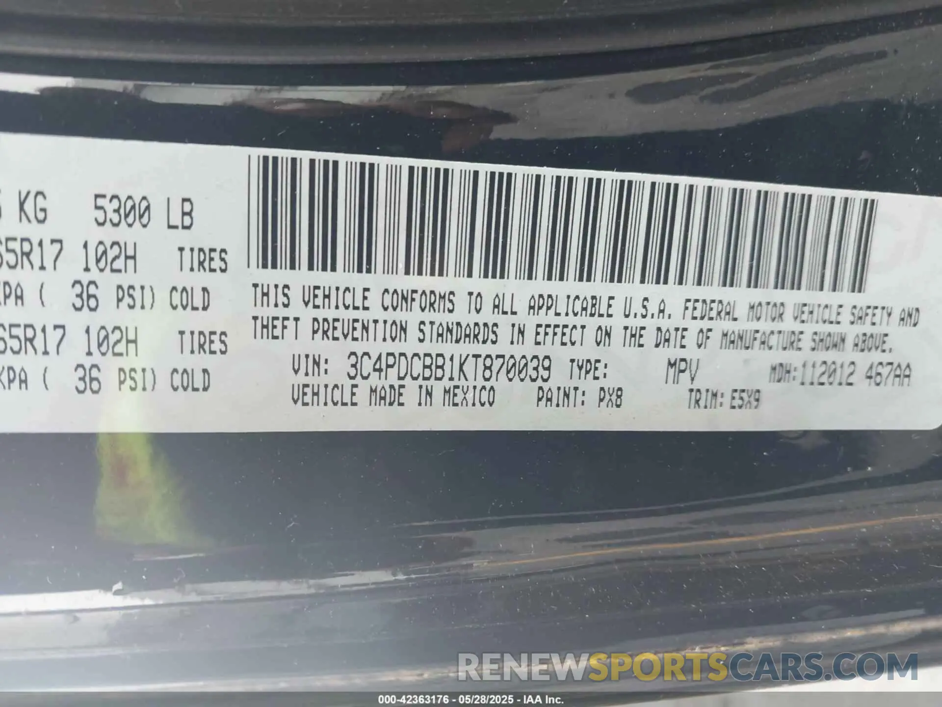9 Photograph of a damaged car 3C4PDCBB1KT870039 DODGE JOURNEY 2019