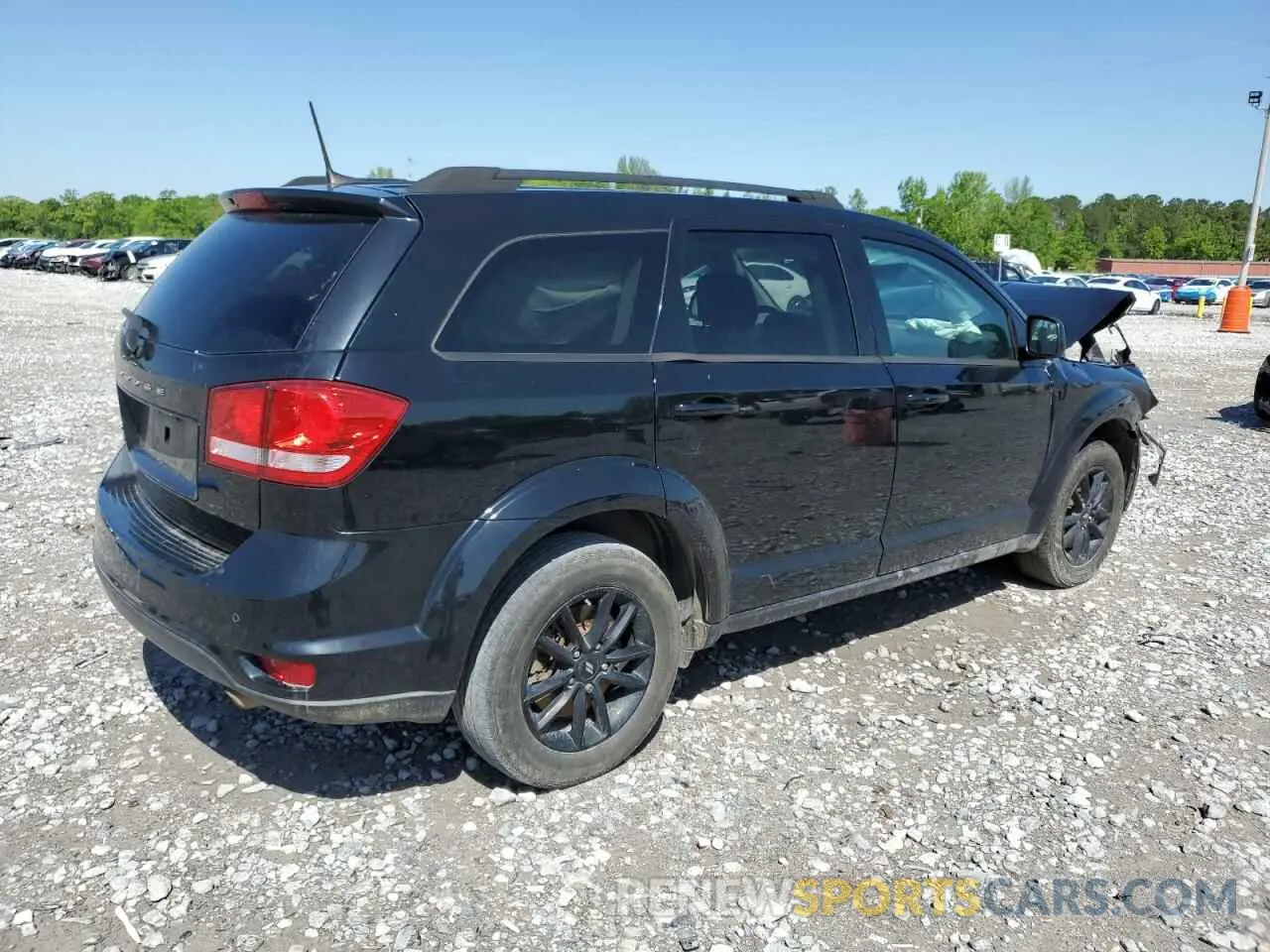 3 Photograph of a damaged car 3C4PDCBB1KT870476 DODGE JOURNEY 2019