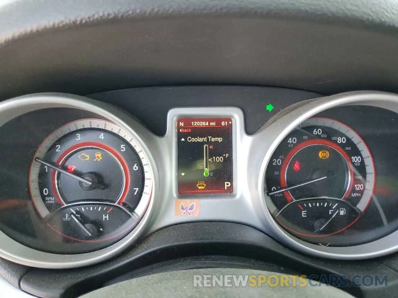 9 Photograph of a damaged car 3C4PDCBB1KT870476 DODGE JOURNEY 2019