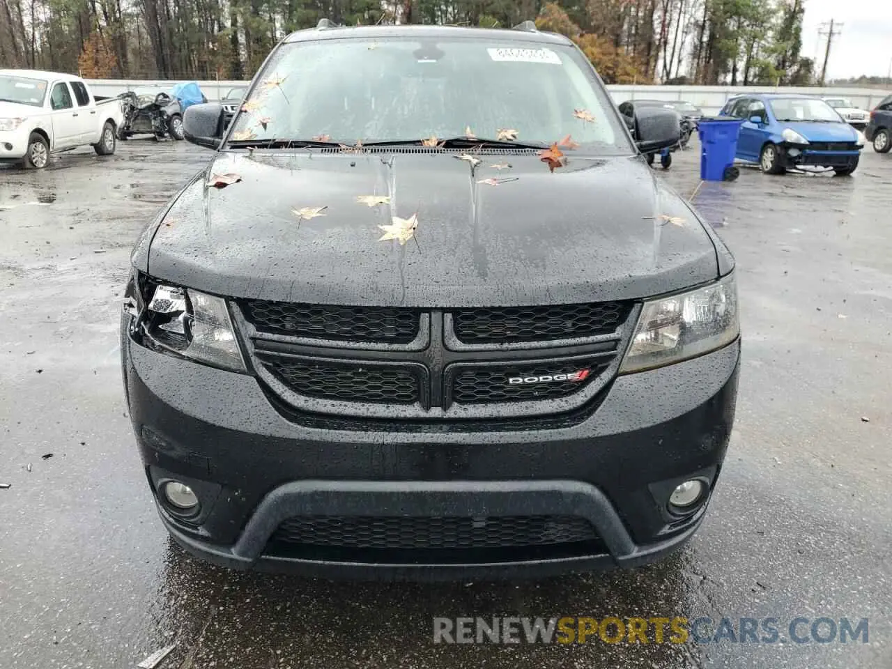5 Photograph of a damaged car 3C4PDCBB2KT686972 DODGE JOURNEY 2019