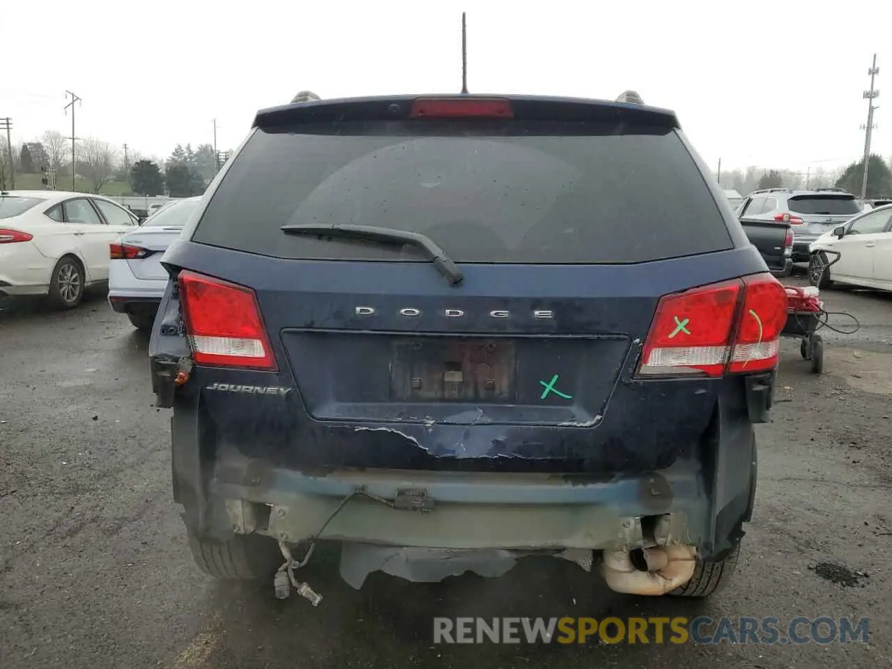 6 Photograph of a damaged car 3C4PDCBB2KT719081 DODGE JOURNEY 2019