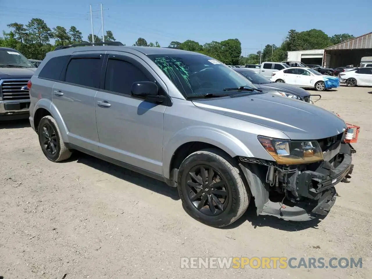 4 Photograph of a damaged car 3C4PDCBB2KT856876 DODGE JOURNEY 2019