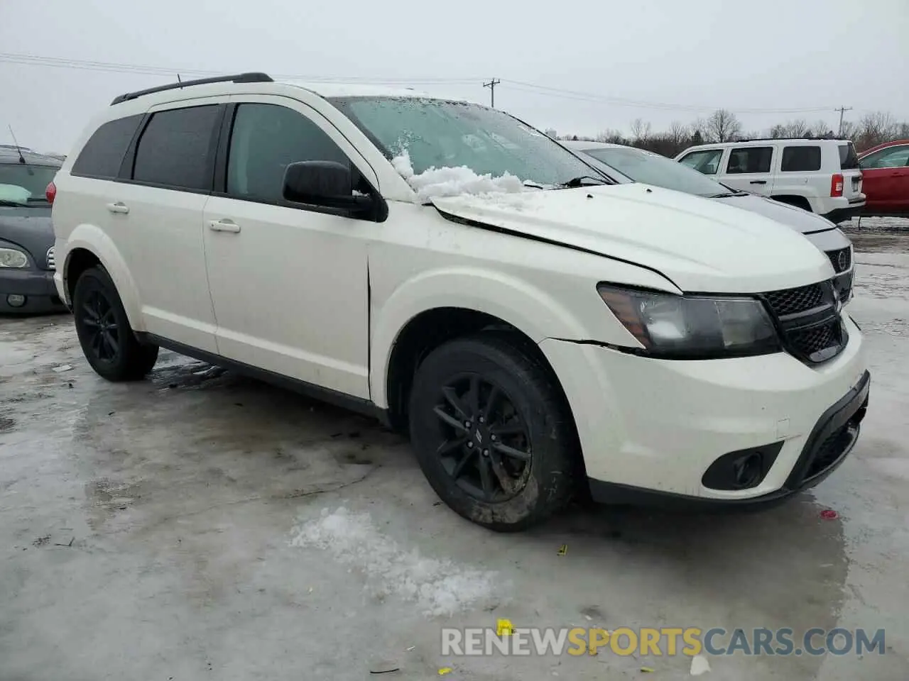 4 Photograph of a damaged car 3C4PDCBB2KT867201 DODGE JOURNEY 2019
