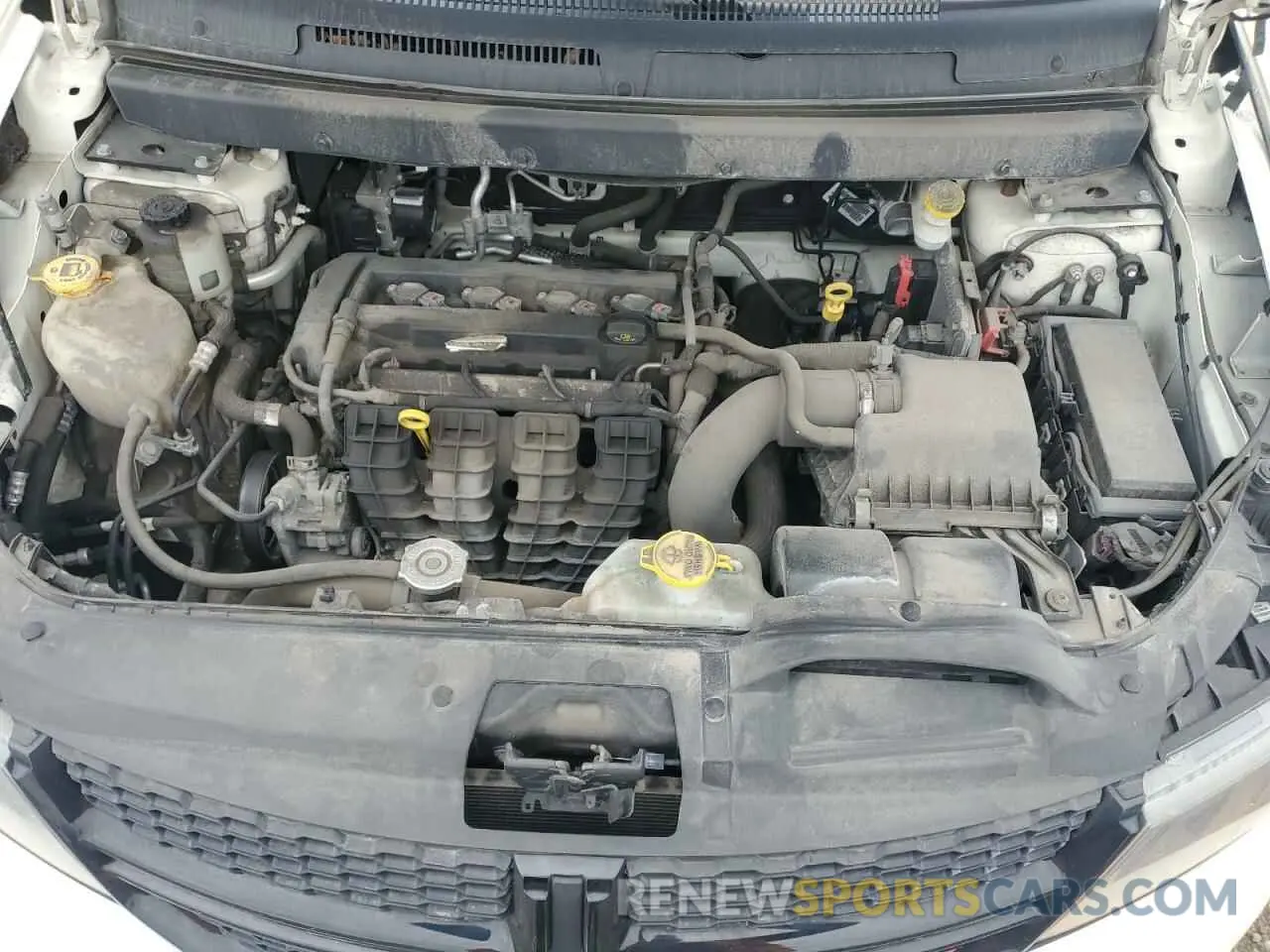 12 Photograph of a damaged car 3C4PDCBB3KT784022 DODGE JOURNEY 2019