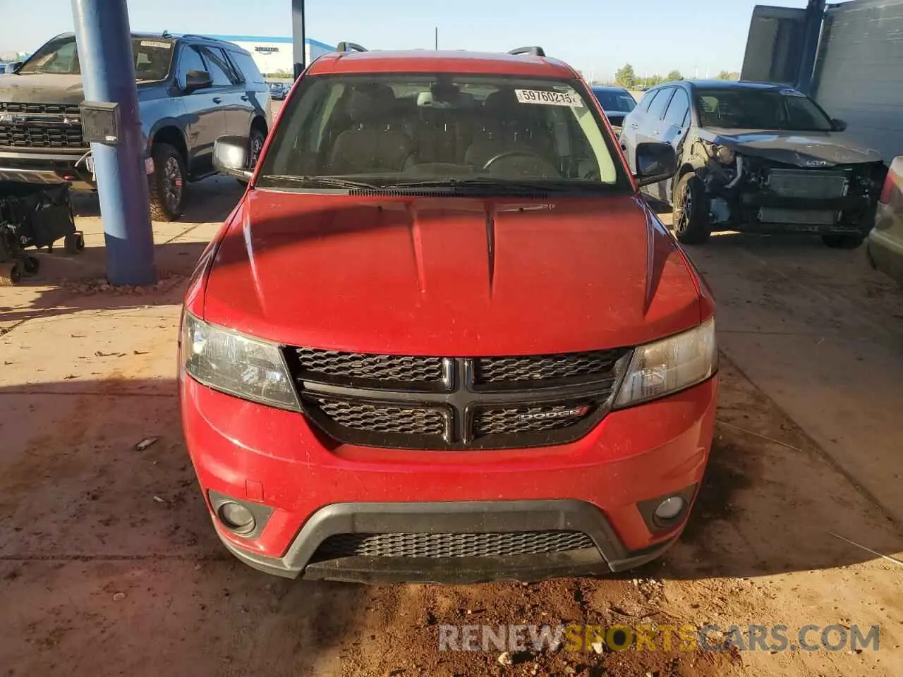 5 Photograph of a damaged car 3C4PDCBB3KT804155 DODGE JOURNEY 2019