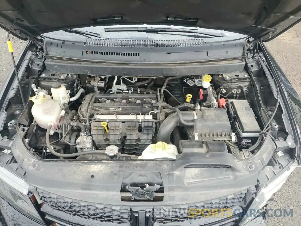 12 Photograph of a damaged car 3C4PDCBB3KT860516 DODGE JOURNEY 2019