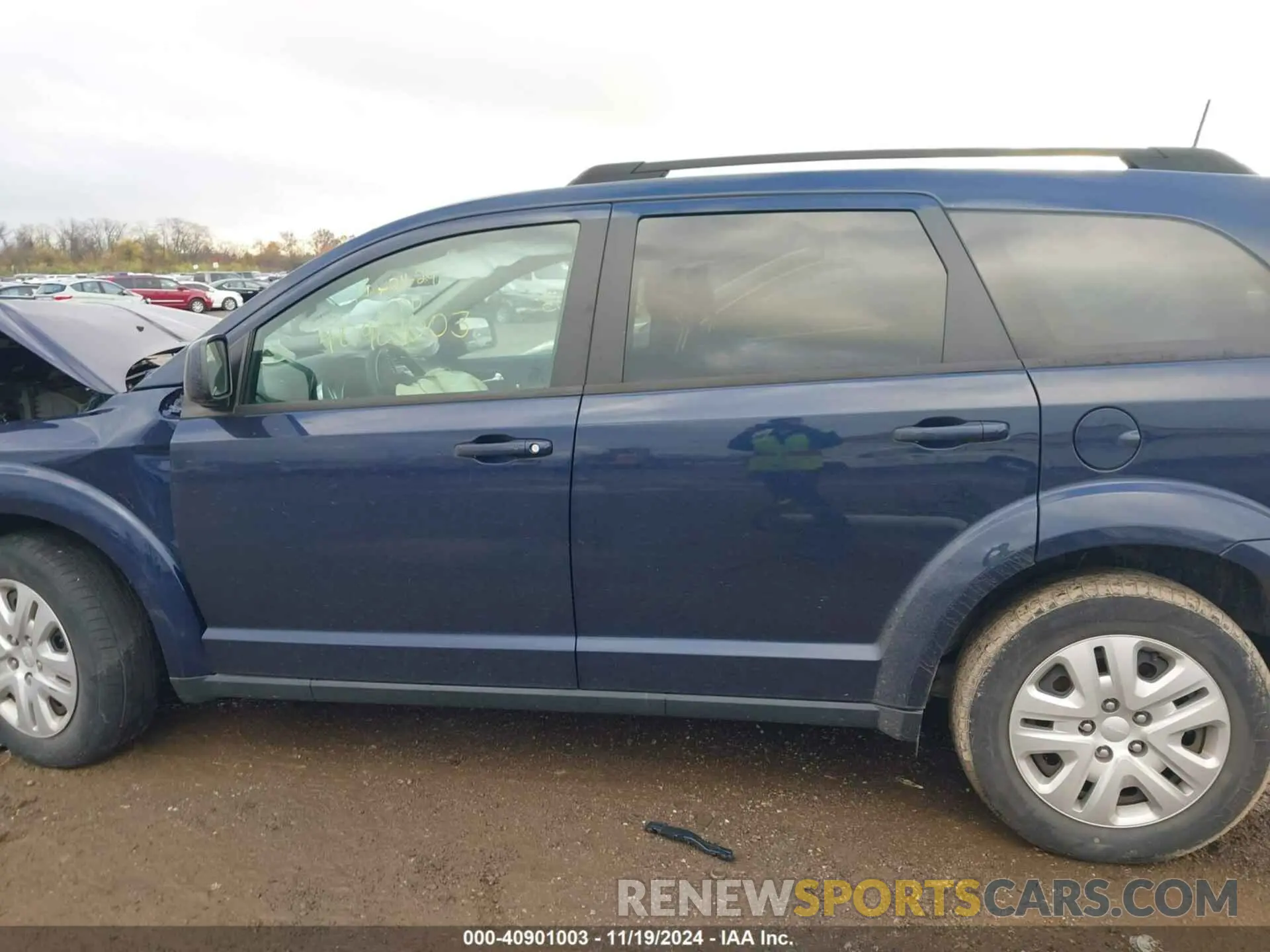 14 Photograph of a damaged car 3C4PDCBB5KT821412 DODGE JOURNEY 2019