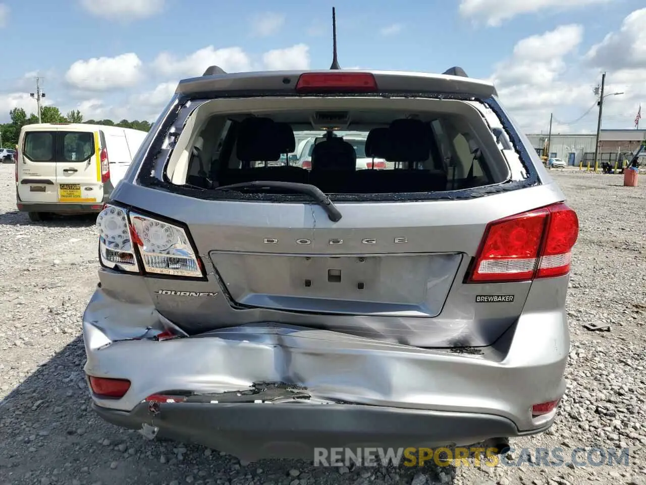 6 Photograph of a damaged car 3C4PDCBB5KT845158 DODGE JOURNEY 2019