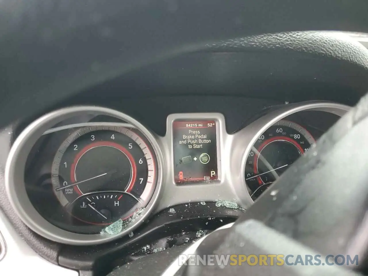 9 Photograph of a damaged car 3C4PDCBB5KT852370 DODGE JOURNEY 2019