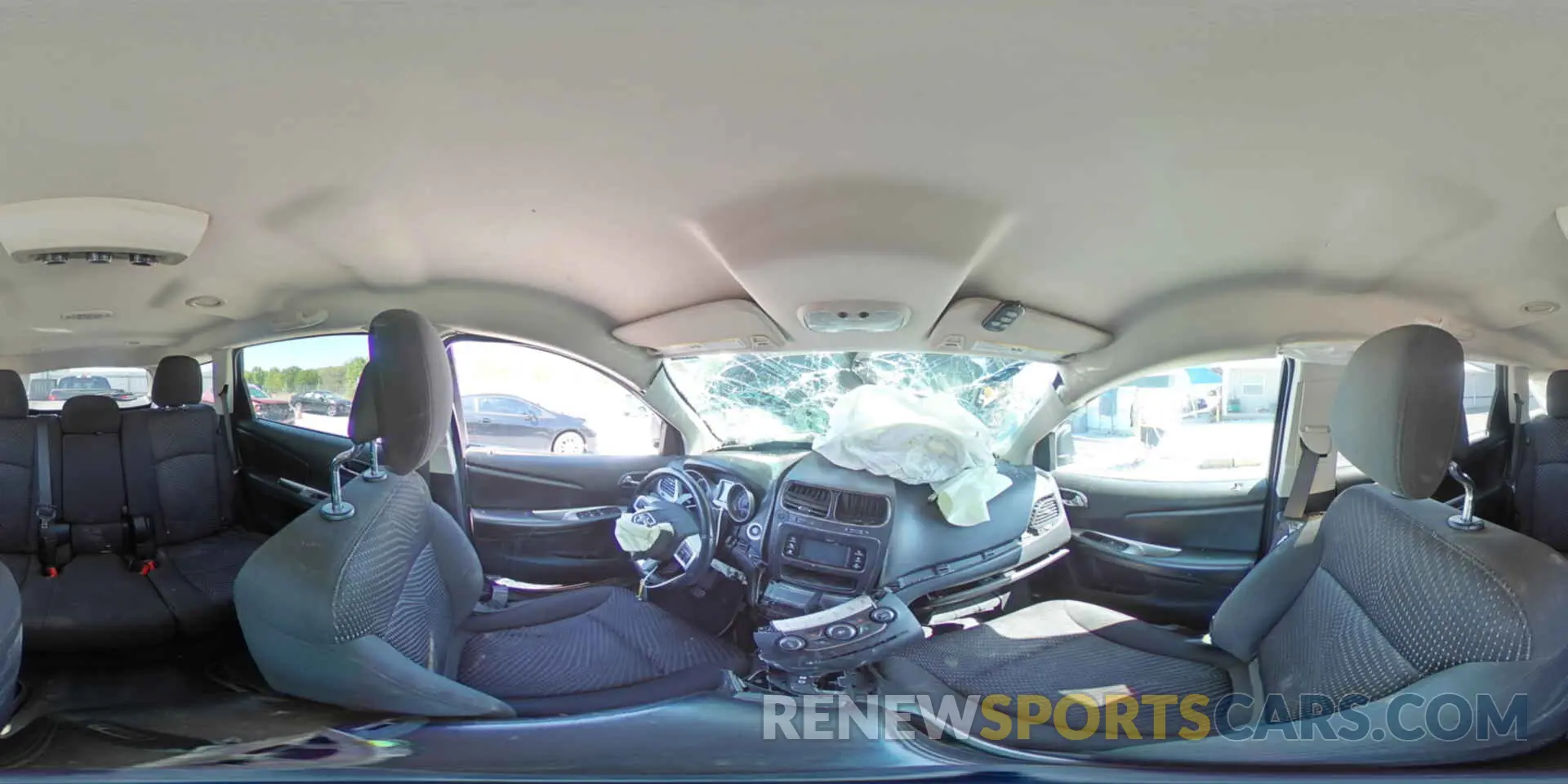 13 Photograph of a damaged car 3C4PDCBB5KT861344 DODGE JOURNEY 2019