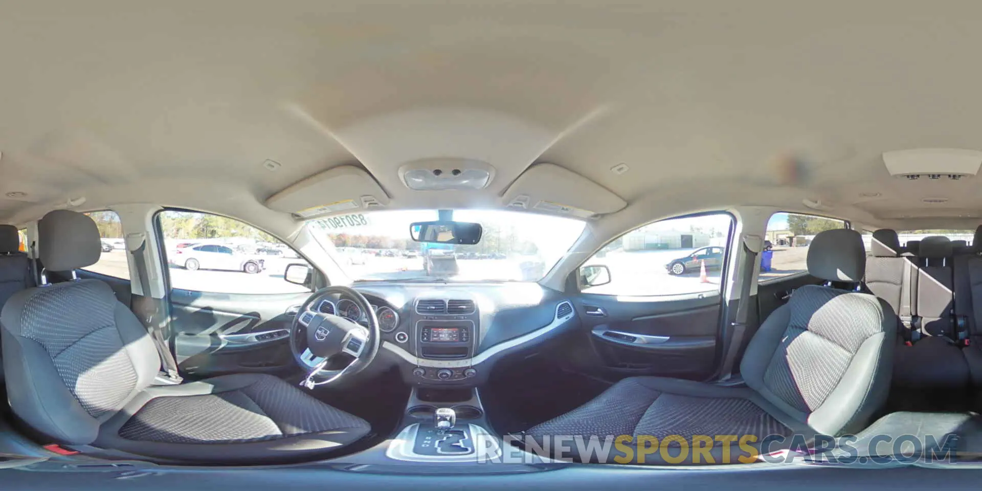 13 Photograph of a damaged car 3C4PDCBB5KT868567 DODGE JOURNEY 2019