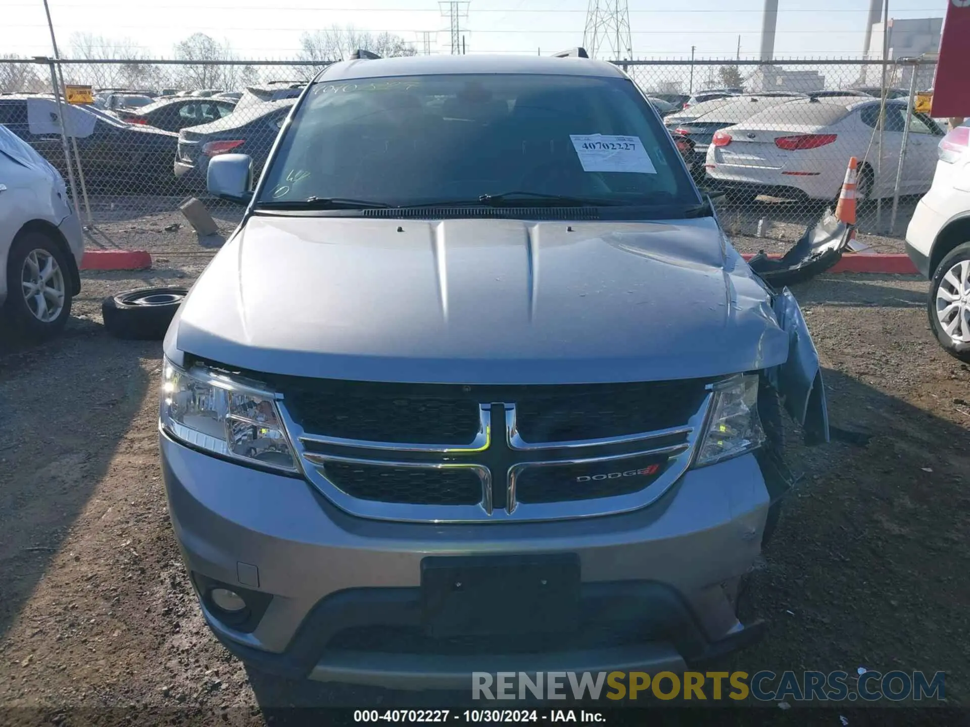13 Photograph of a damaged car 3C4PDCBB6KT835643 DODGE JOURNEY 2019