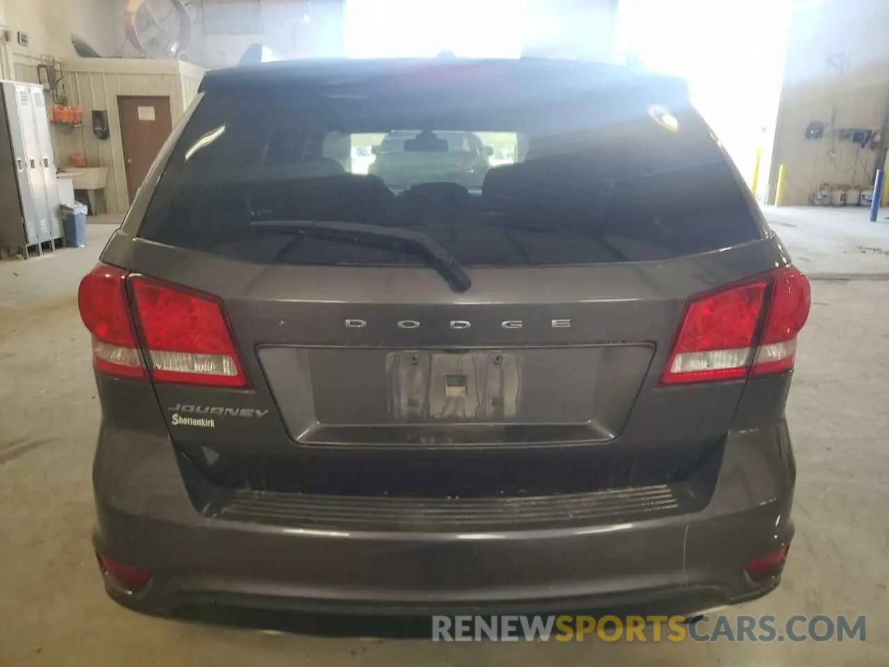6 Photograph of a damaged car 3C4PDCBB6KT864026 DODGE JOURNEY 2019