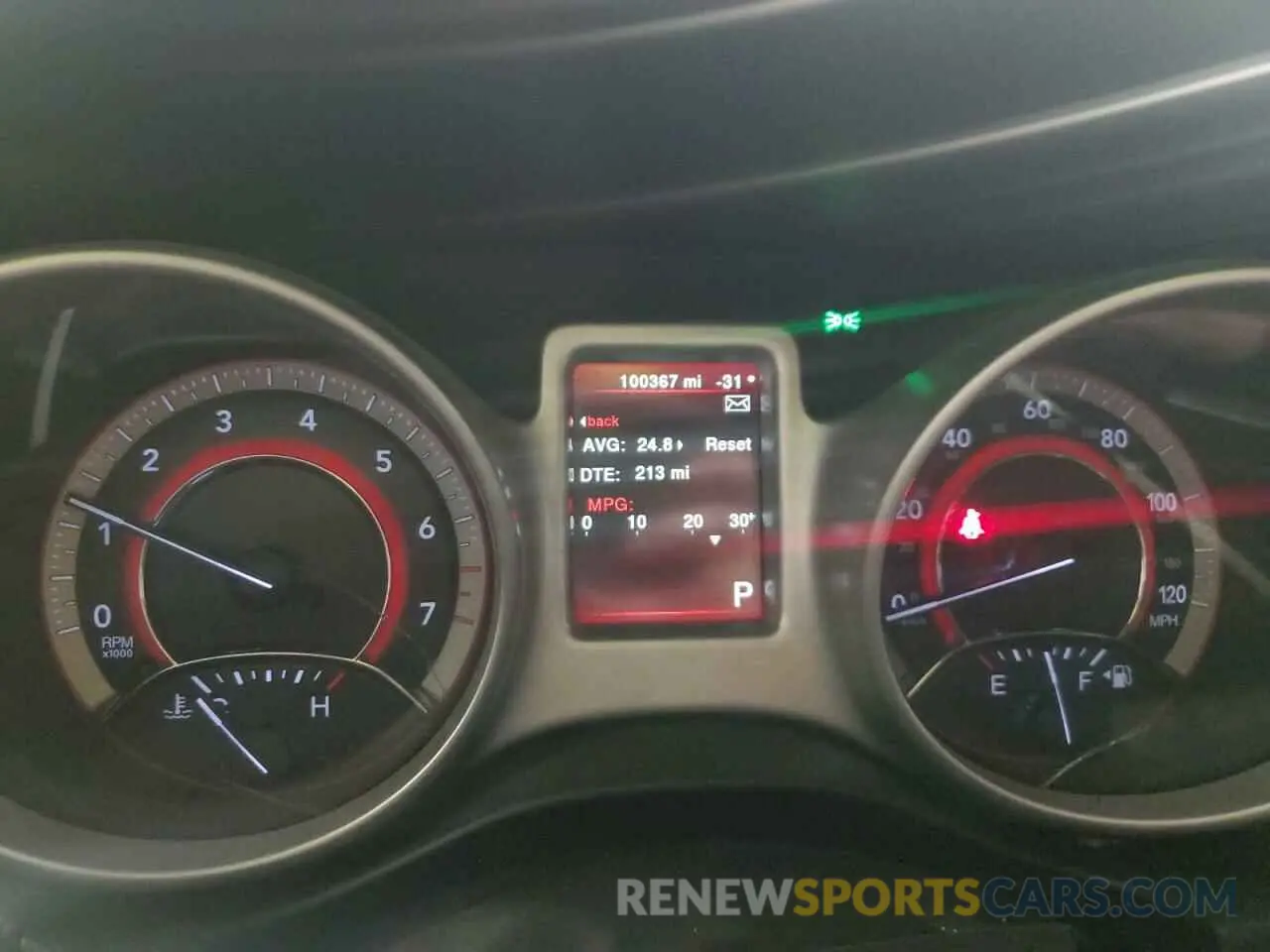 9 Photograph of a damaged car 3C4PDCBB6KT864026 DODGE JOURNEY 2019