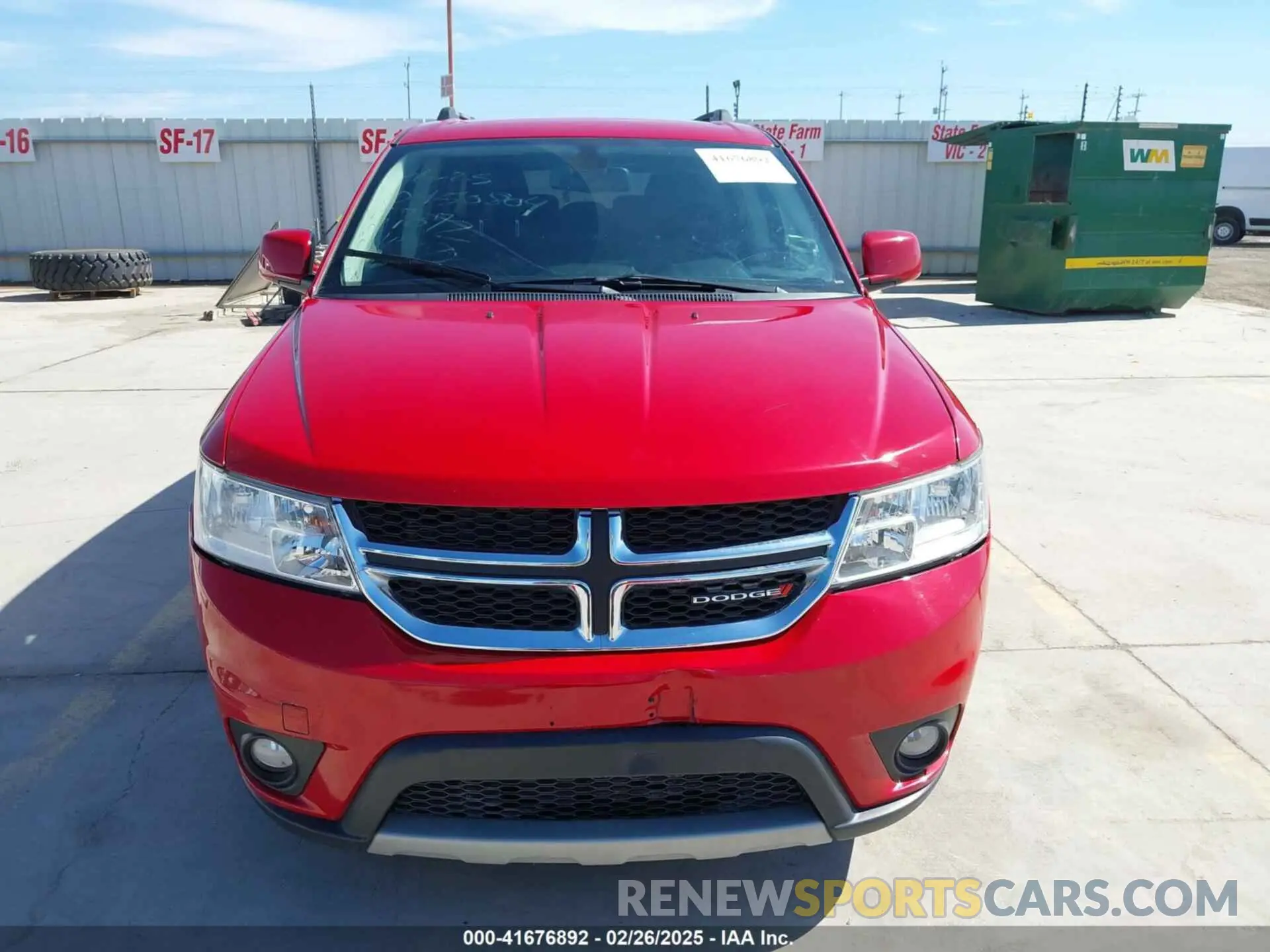 12 Photograph of a damaged car 3C4PDCBB6KT867072 DODGE JOURNEY 2019
