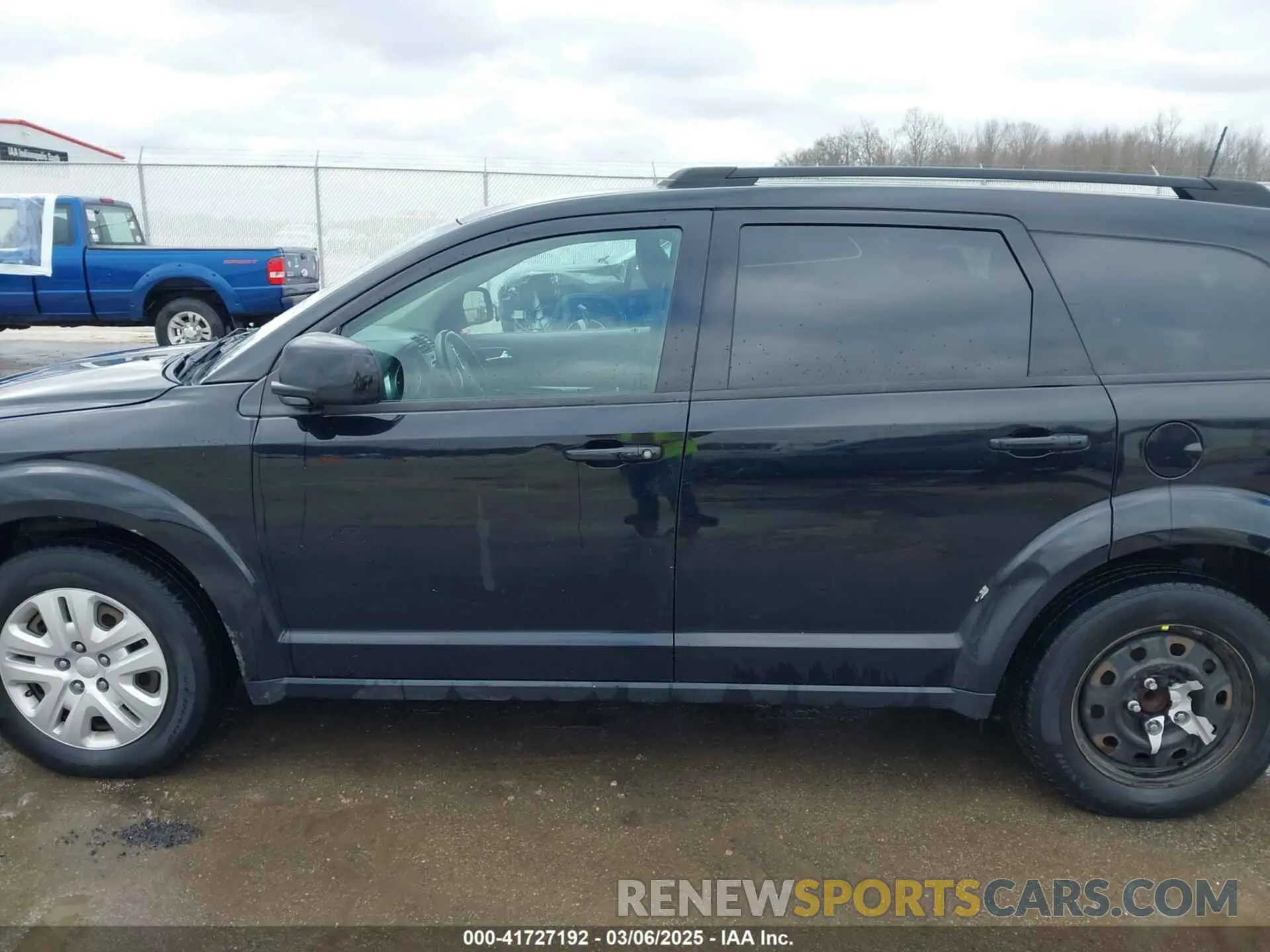 15 Photograph of a damaged car 3C4PDCBB7KT779471 DODGE JOURNEY 2019