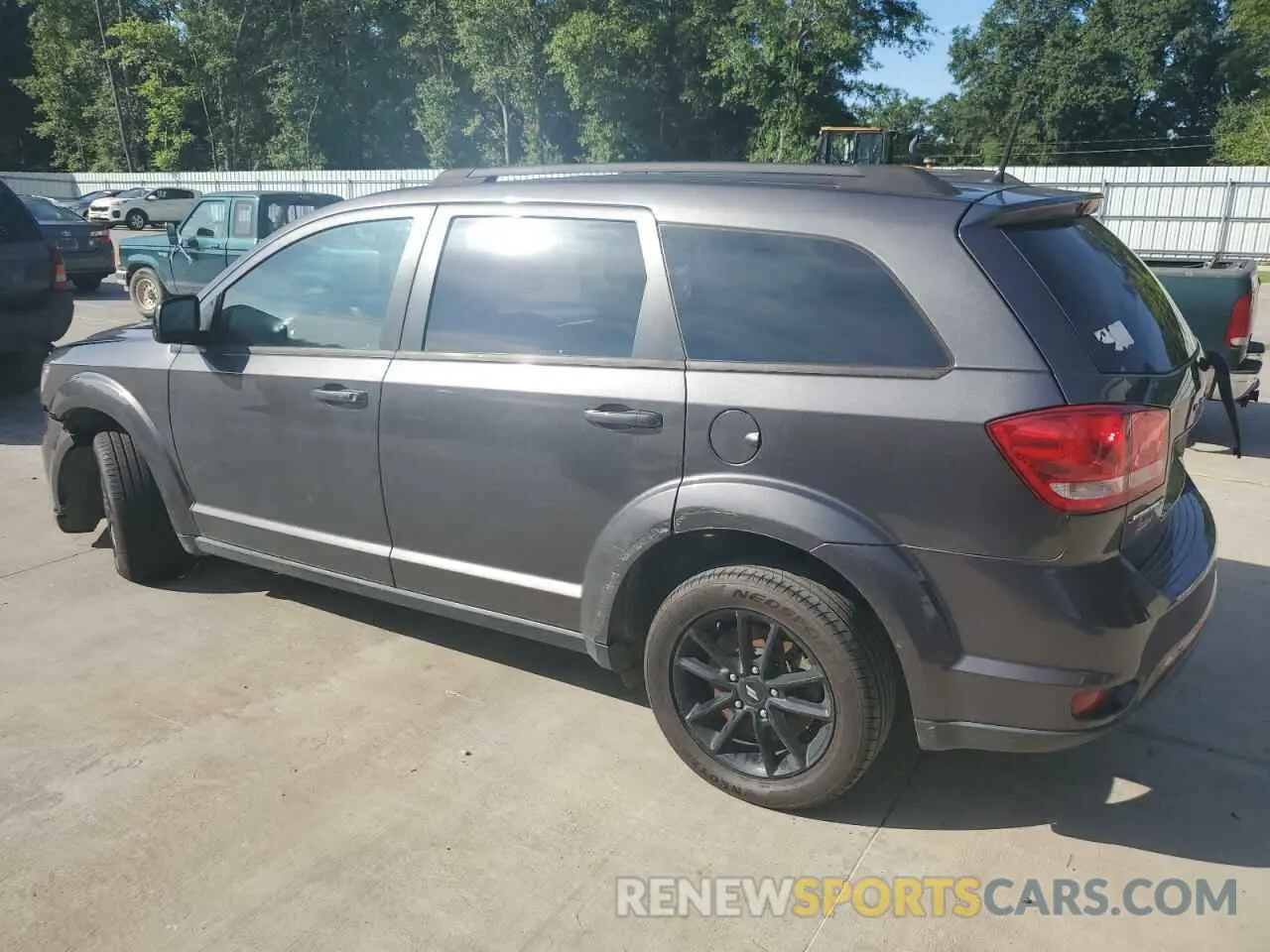 2 Photograph of a damaged car 3C4PDCBB7KT835523 DODGE JOURNEY 2019