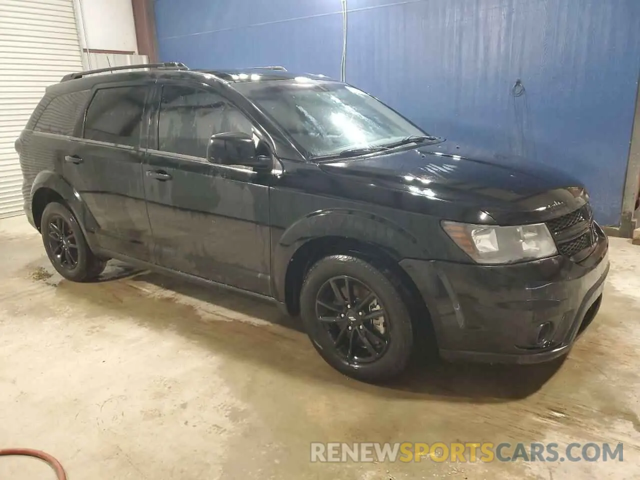 4 Photograph of a damaged car 3C4PDCBB7KT860471 DODGE JOURNEY 2019