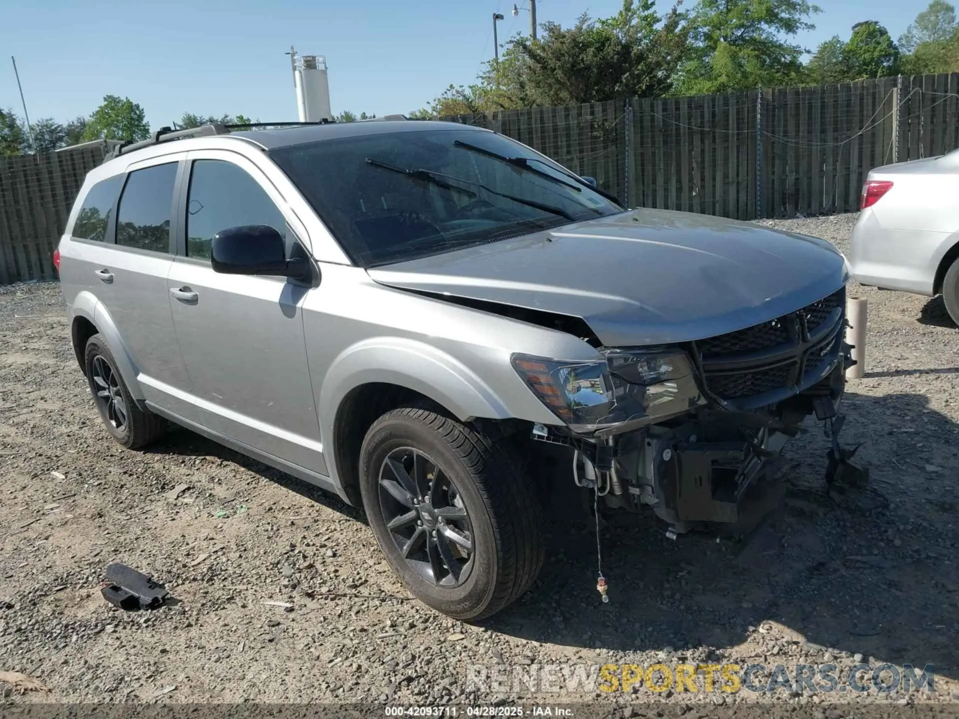 1 Photograph of a damaged car 3C4PDCBB7KT872524 DODGE JOURNEY 2019