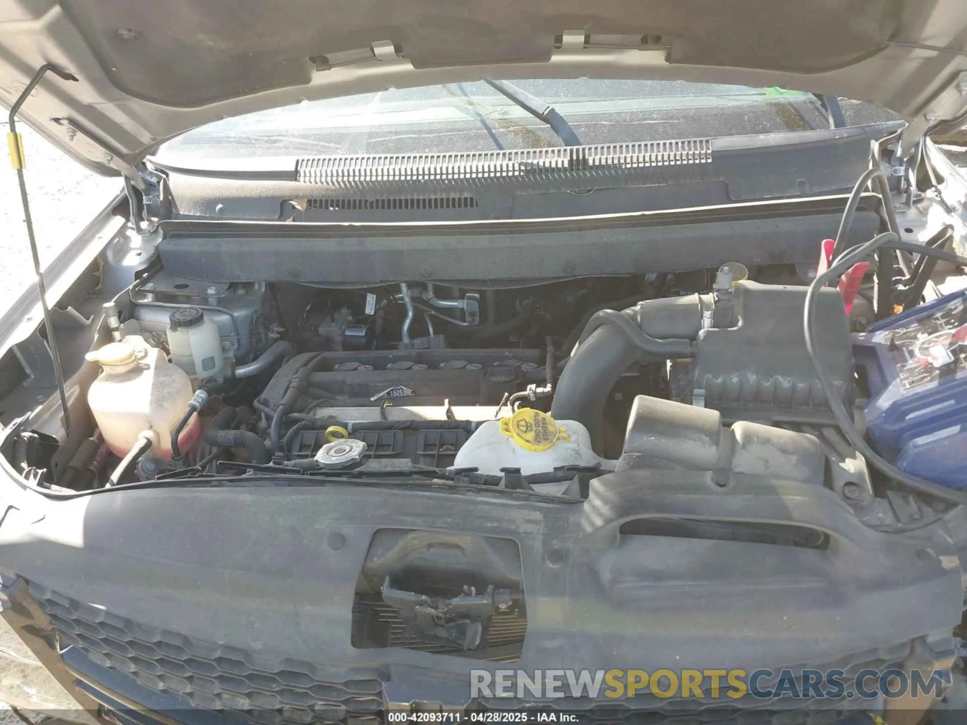 10 Photograph of a damaged car 3C4PDCBB7KT872524 DODGE JOURNEY 2019