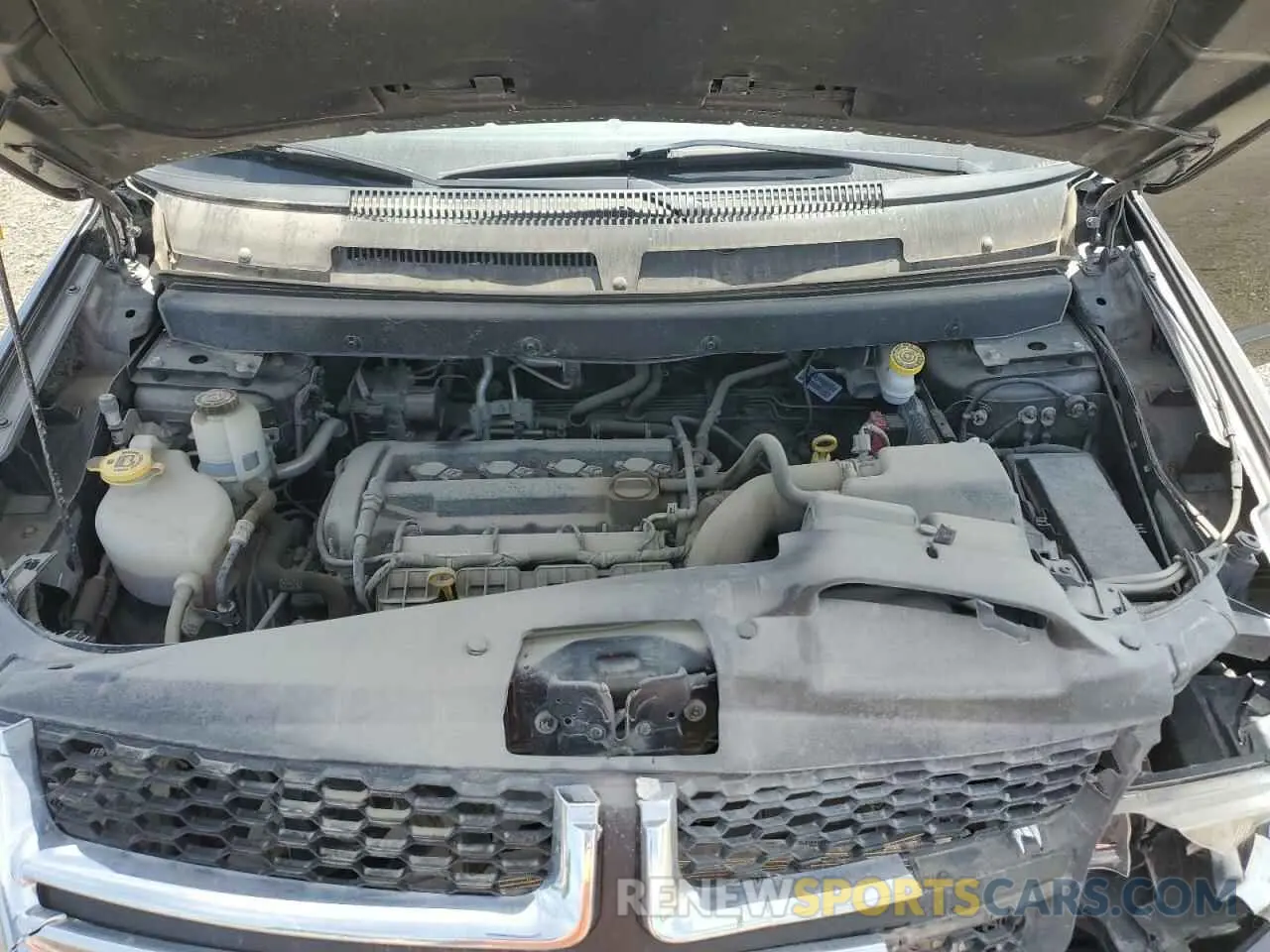 12 Photograph of a damaged car 3C4PDCBB8KT701555 DODGE JOURNEY 2019