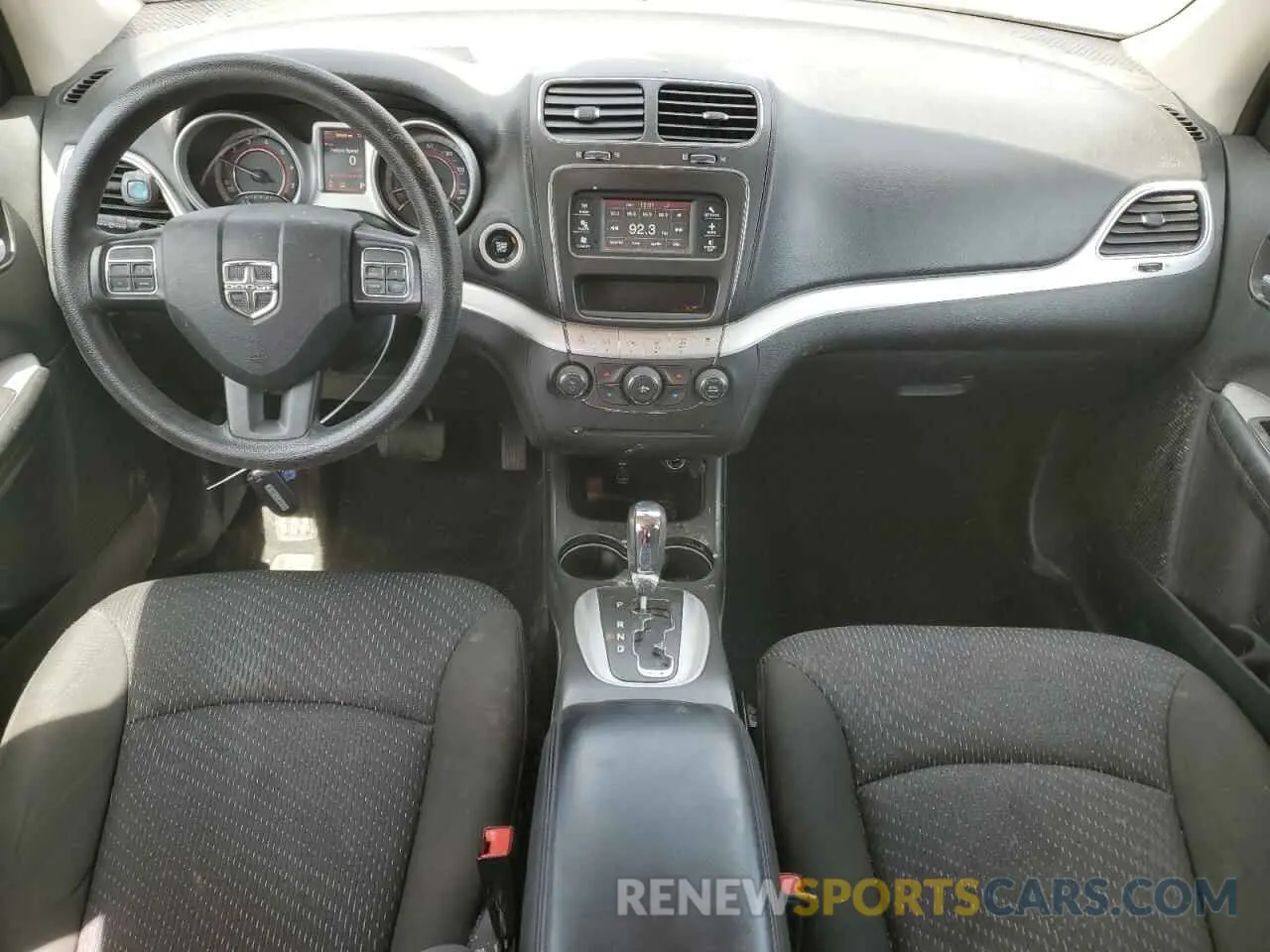 8 Photograph of a damaged car 3C4PDCBB8KT701555 DODGE JOURNEY 2019