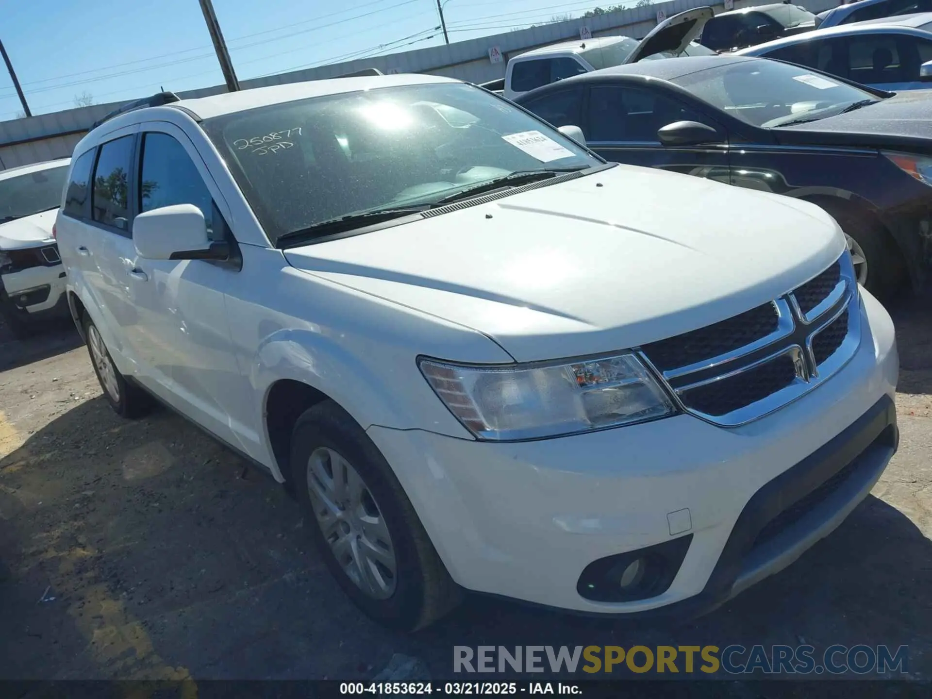 1 Photograph of a damaged car 3C4PDCBB8KT794254 DODGE JOURNEY 2019