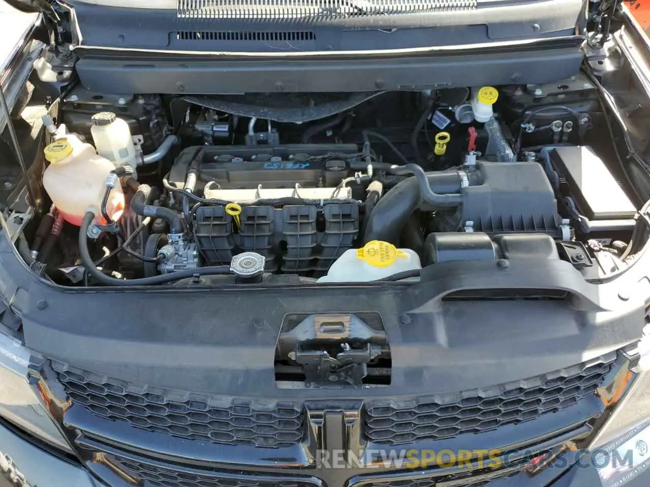 12 Photograph of a damaged car 3C4PDCBB8KT820920 DODGE JOURNEY 2019