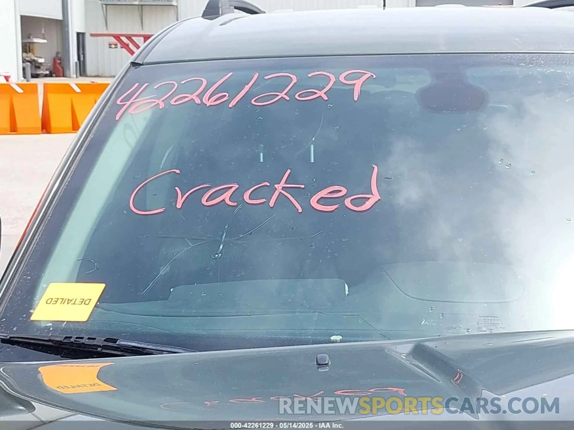 20 Photograph of a damaged car 3C4PDCBB8KT821212 DODGE JOURNEY 2019