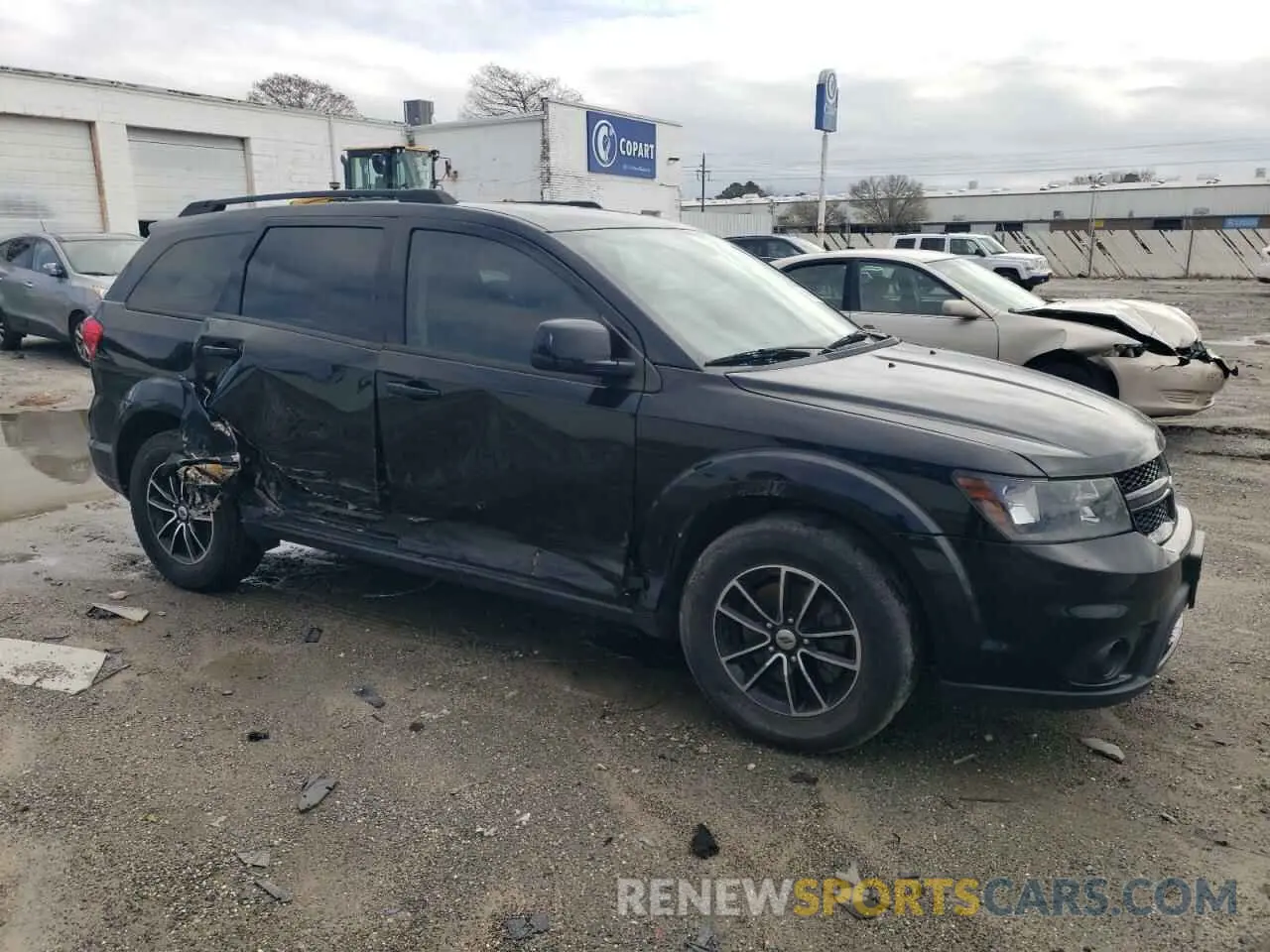4 Photograph of a damaged car 3C4PDCBB9KT718543 DODGE JOURNEY 2019