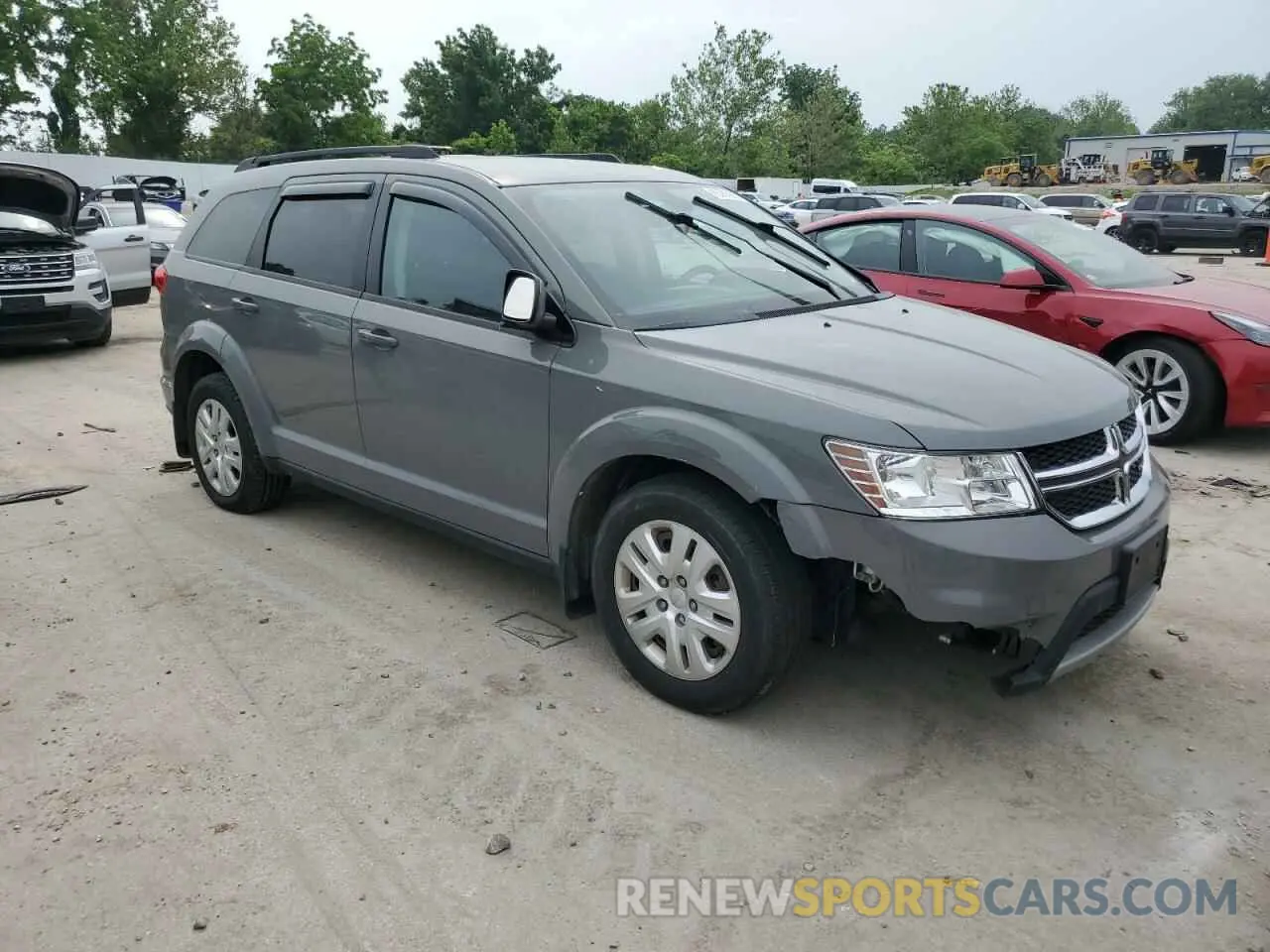 4 Photograph of a damaged car 3C4PDCBB9KT756175 DODGE JOURNEY 2019