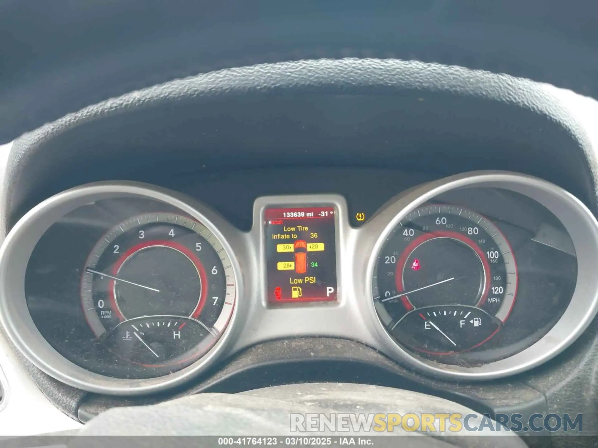 15 Photograph of a damaged car 3C4PDCBB9KT862092 DODGE JOURNEY 2019