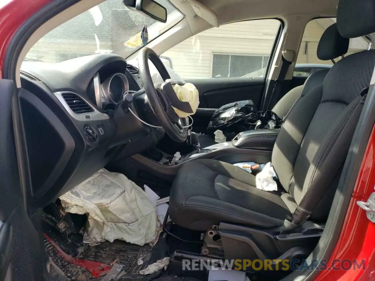 7 Photograph of a damaged car 3C4PDCBBXKT784275 DODGE JOURNEY 2019