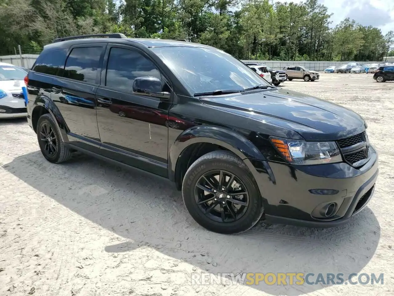 4 Photograph of a damaged car 3C4PDCBBXKT852574 DODGE JOURNEY 2019