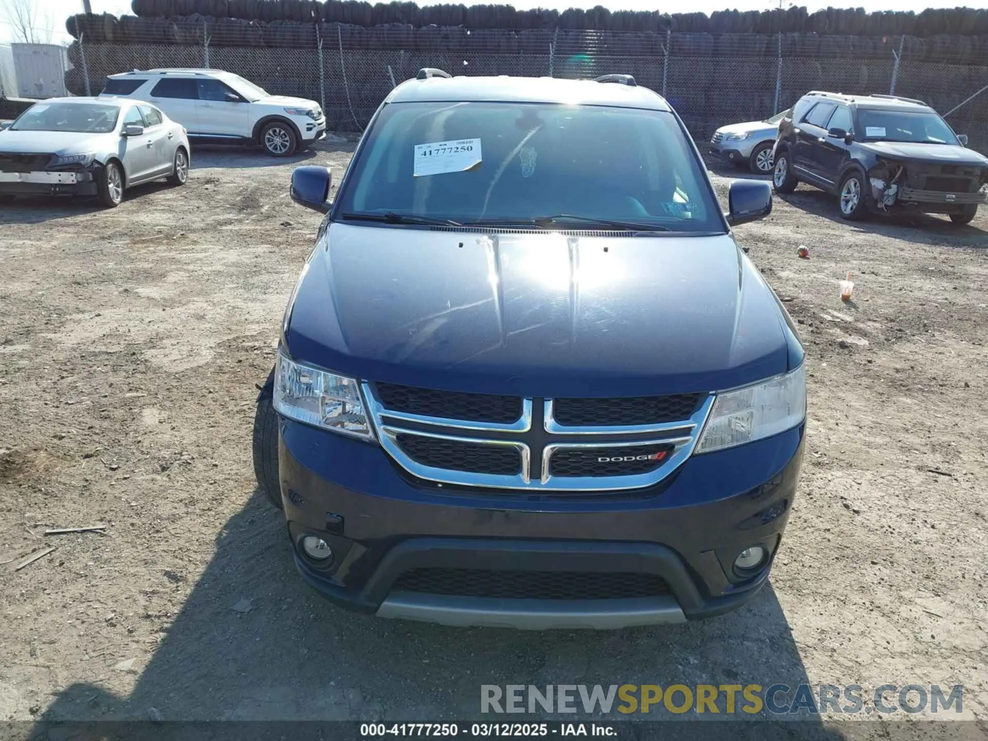 12 Photograph of a damaged car 3C4PDCBBXKT861159 DODGE JOURNEY 2019