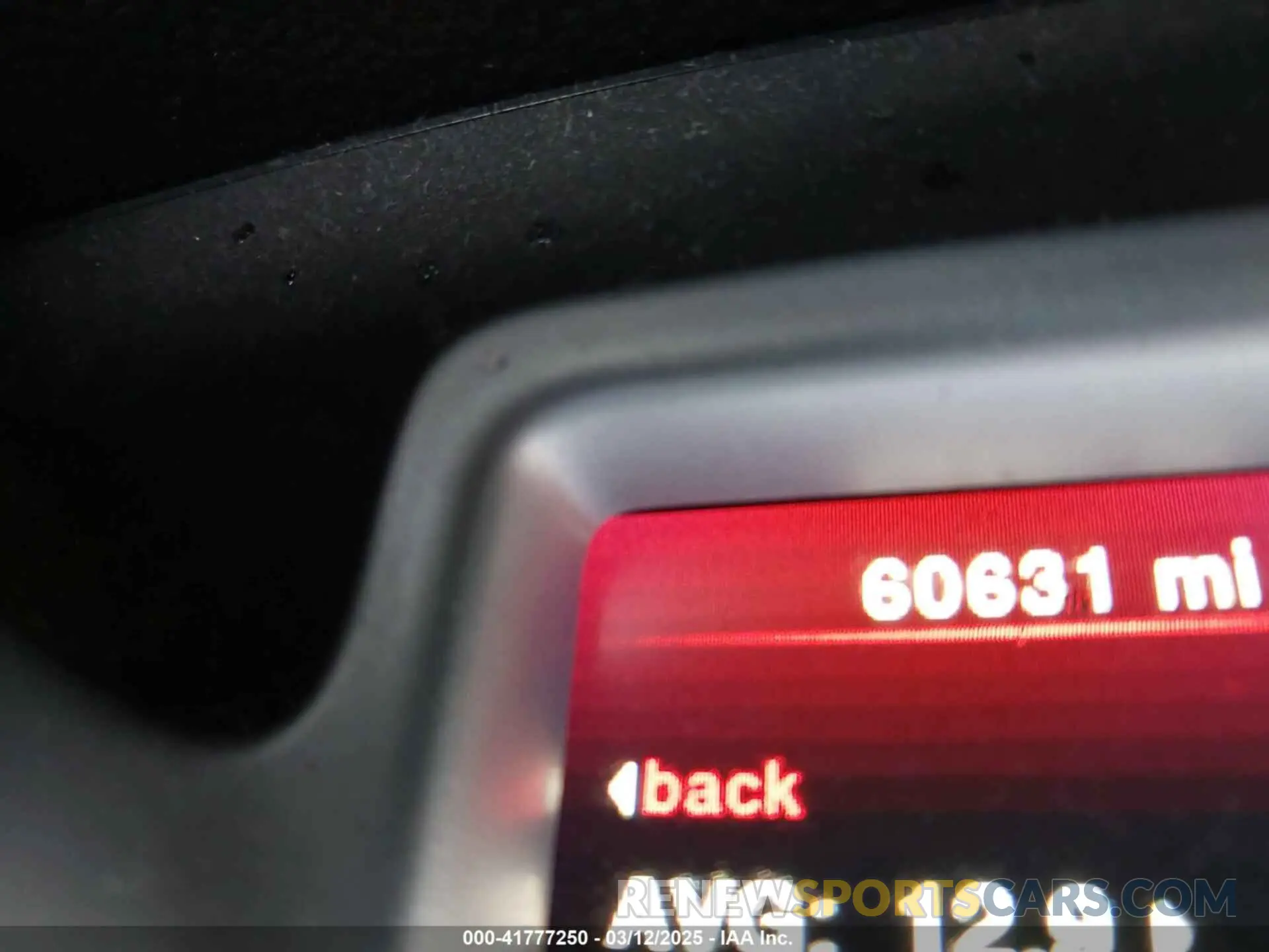 15 Photograph of a damaged car 3C4PDCBBXKT861159 DODGE JOURNEY 2019