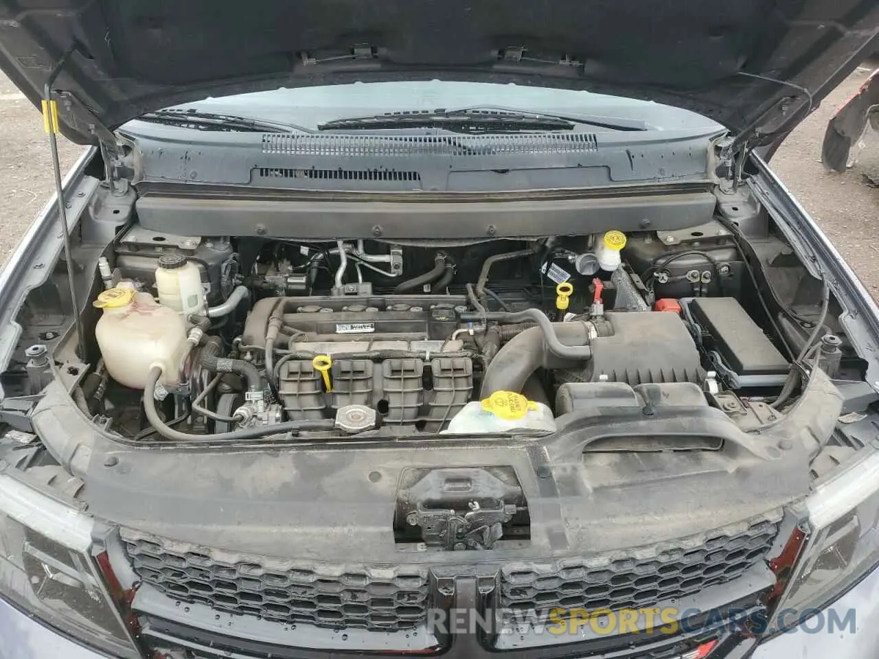 12 Photograph of a damaged car 3C4PDCBBXKT862988 DODGE JOURNEY 2019