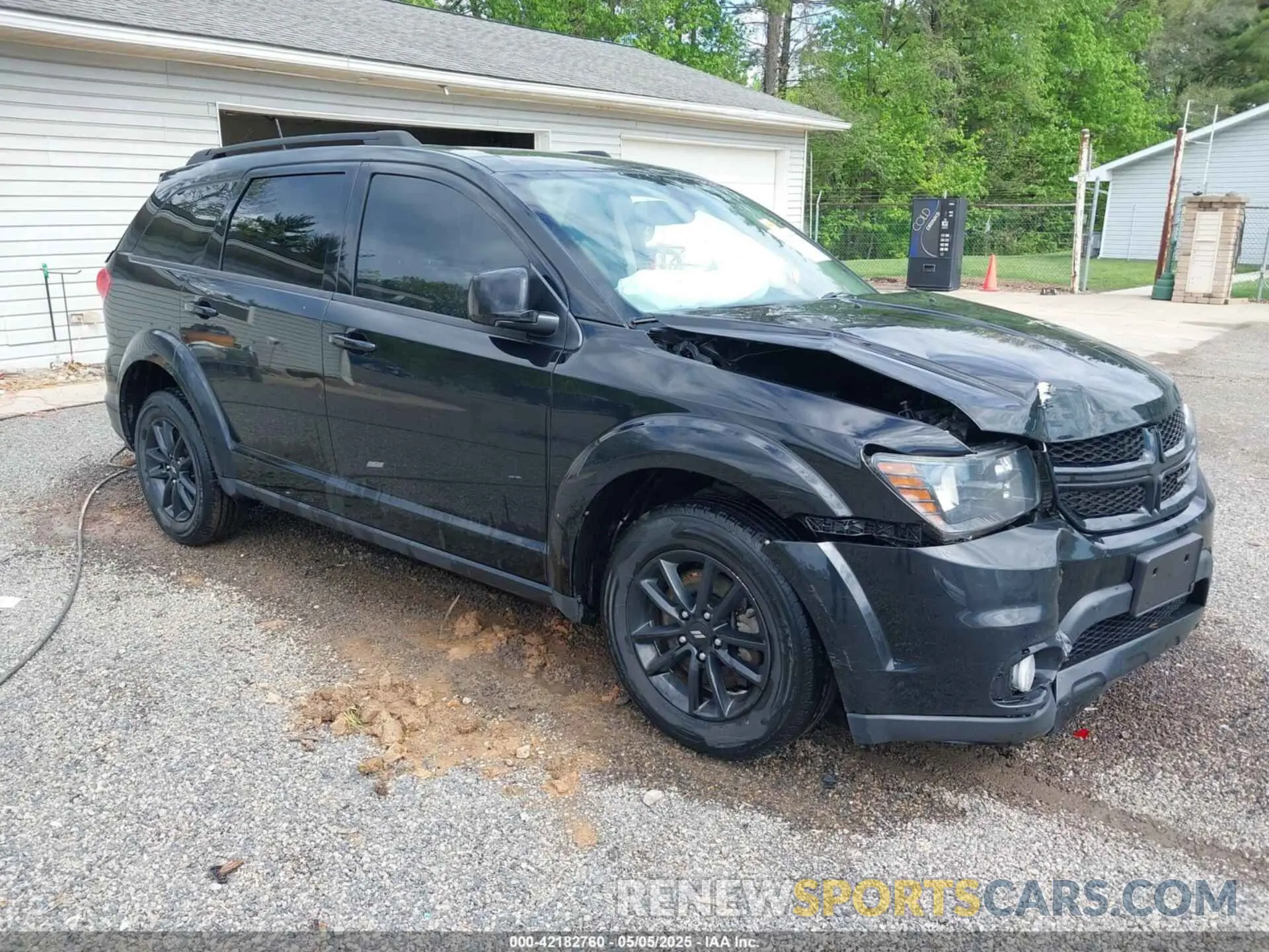 1 Photograph of a damaged car 3C4PDCBBXKT874106 DODGE JOURNEY 2019