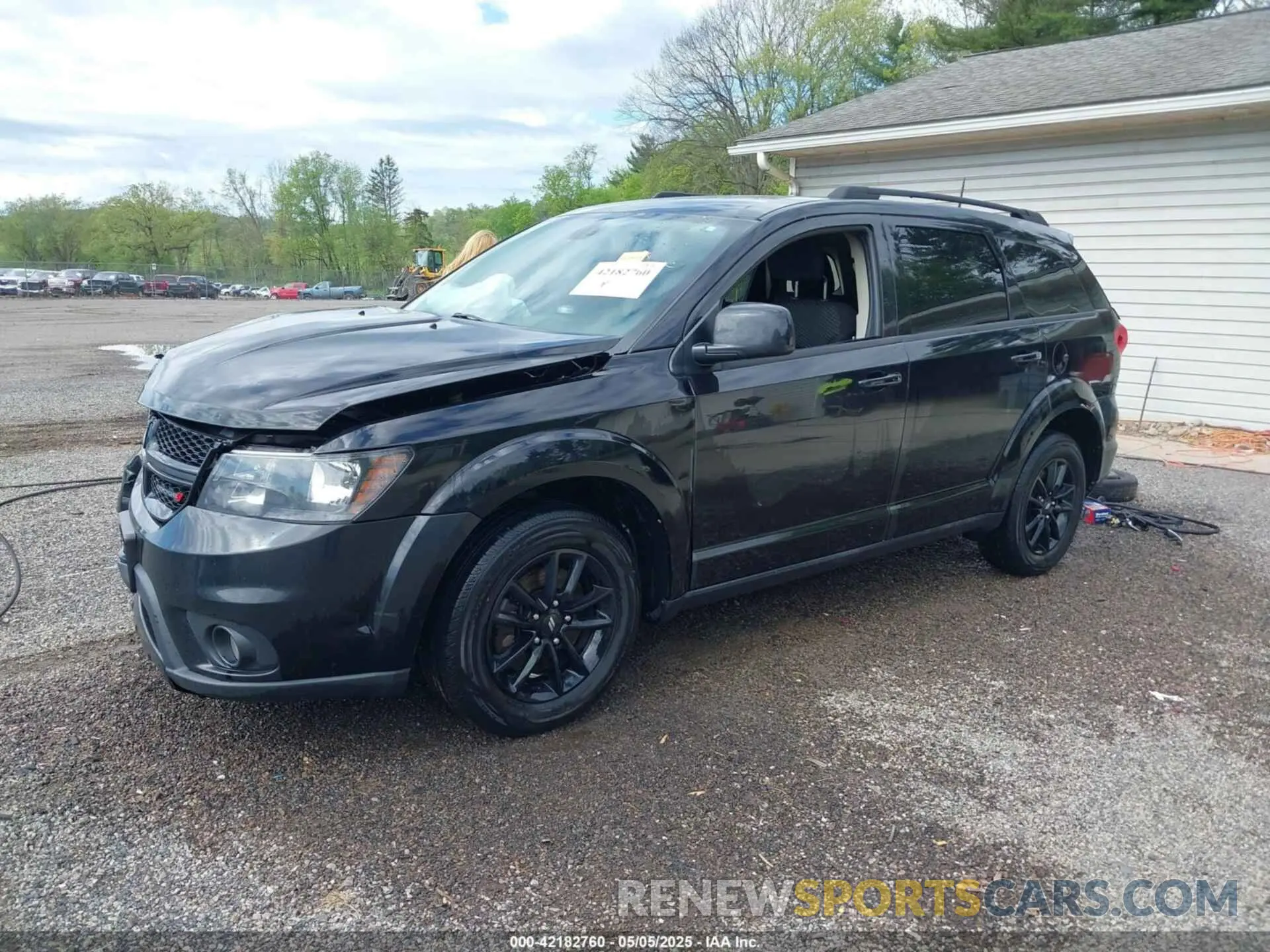 2 Photograph of a damaged car 3C4PDCBBXKT874106 DODGE JOURNEY 2019