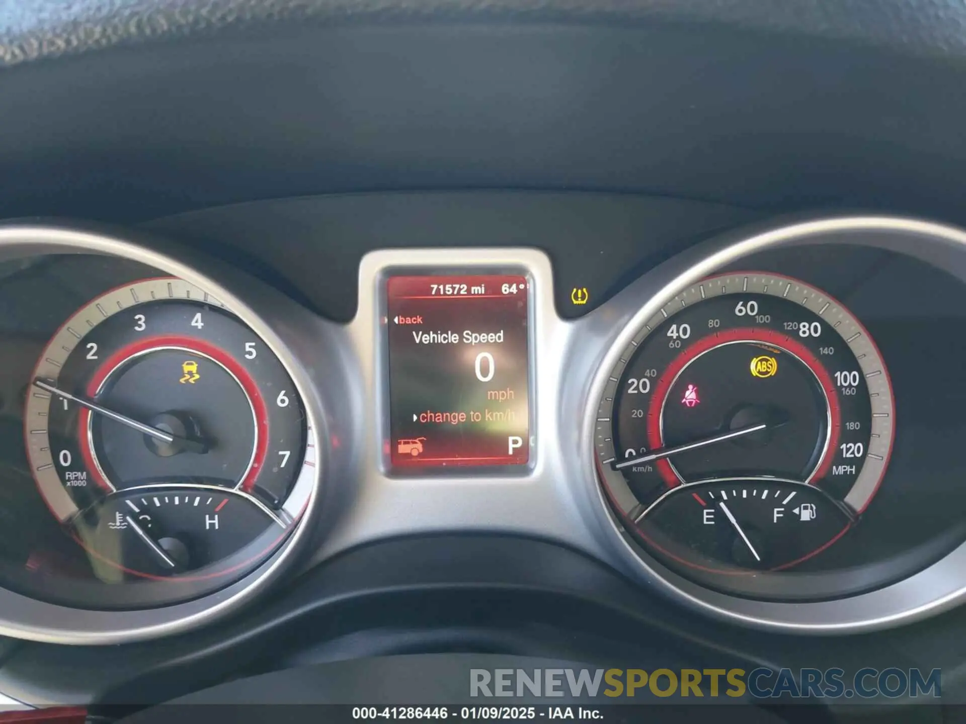 7 Photograph of a damaged car 3C4PDCBG0KT701223 DODGE JOURNEY 2019