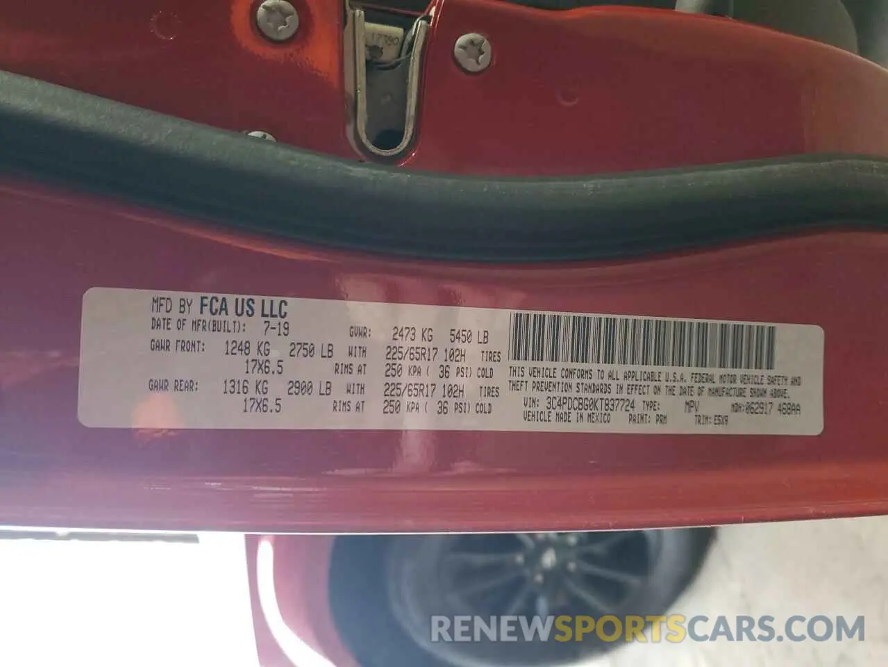 13 Photograph of a damaged car 3C4PDCBG0KT837724 DODGE JOURNEY 2019