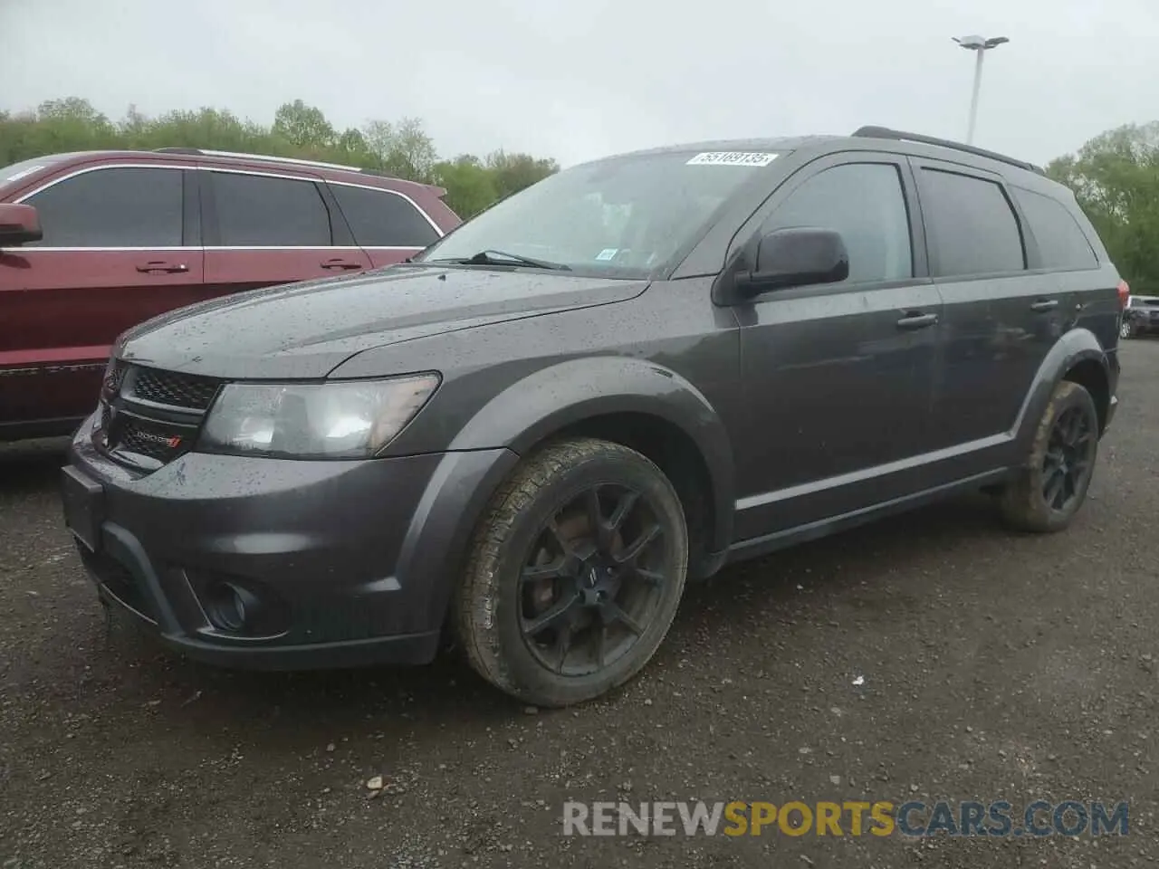 1 Photograph of a damaged car 3C4PDCBG0KT873199 DODGE JOURNEY 2019