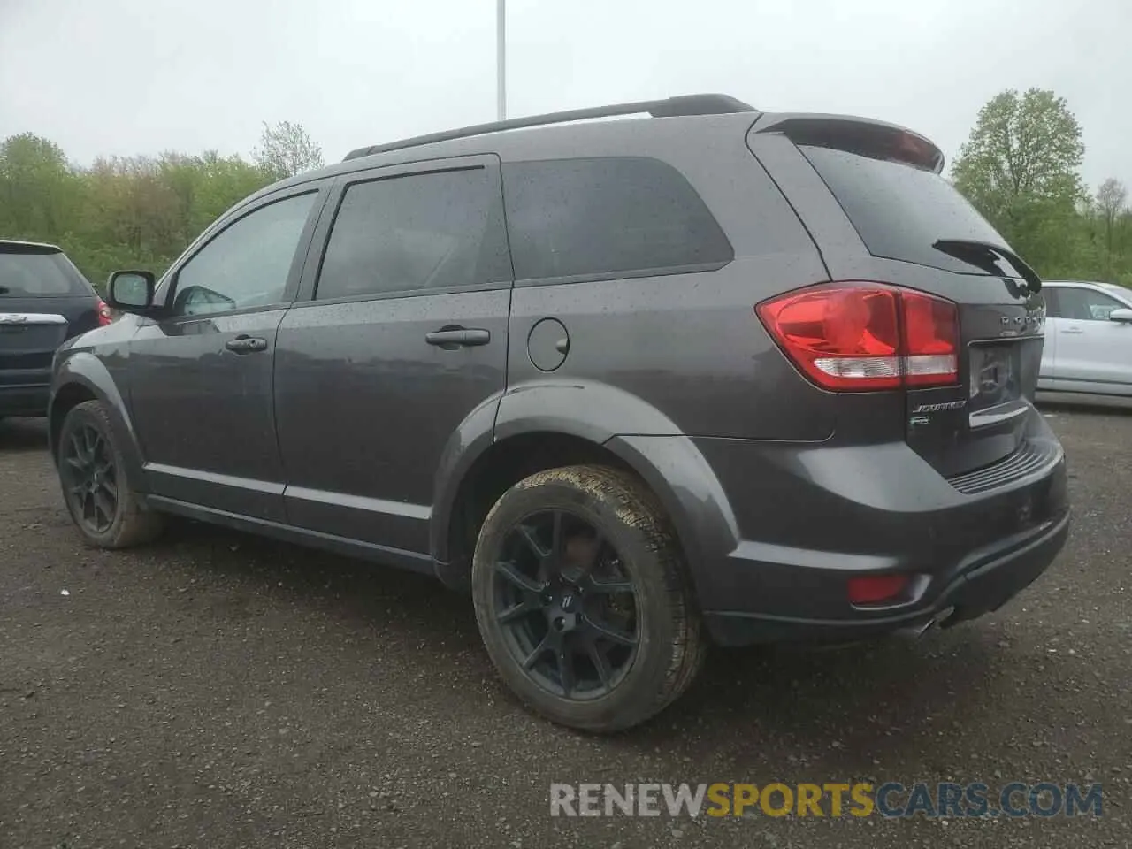 2 Photograph of a damaged car 3C4PDCBG0KT873199 DODGE JOURNEY 2019