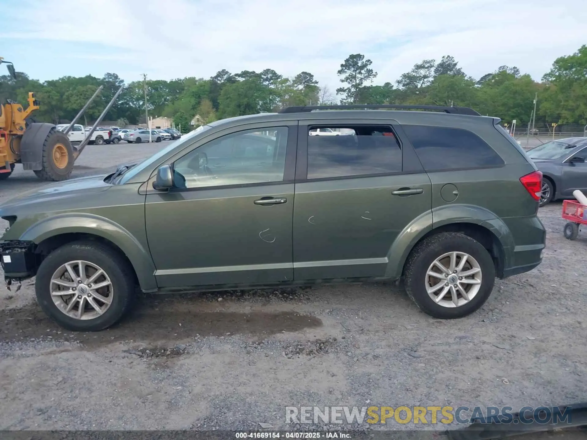 15 Photograph of a damaged car 3C4PDCBG1KT701263 DODGE JOURNEY 2019