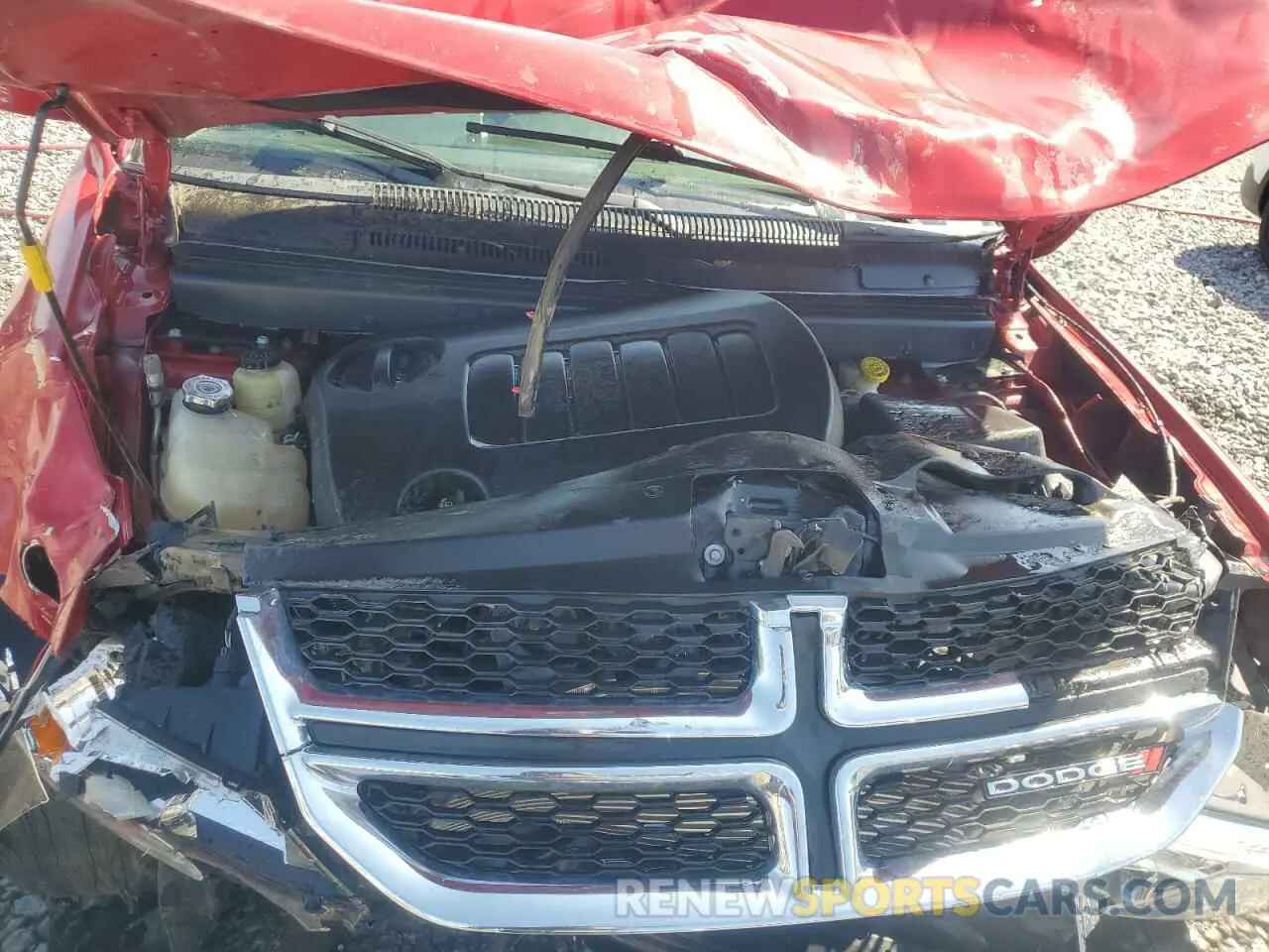 11 Photograph of a damaged car 3C4PDCBG2KT837773 DODGE JOURNEY 2019