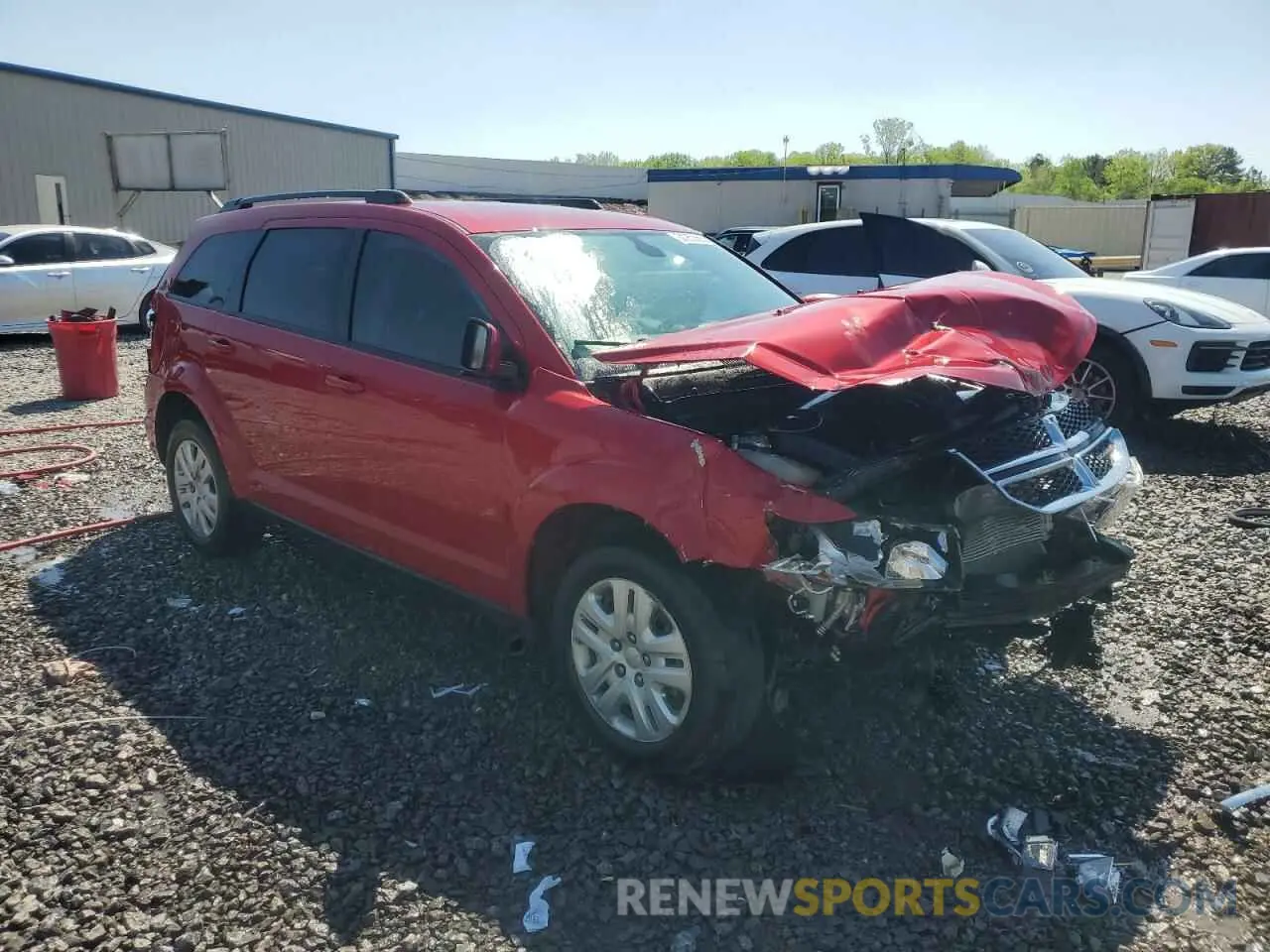 4 Photograph of a damaged car 3C4PDCBG2KT837773 DODGE JOURNEY 2019